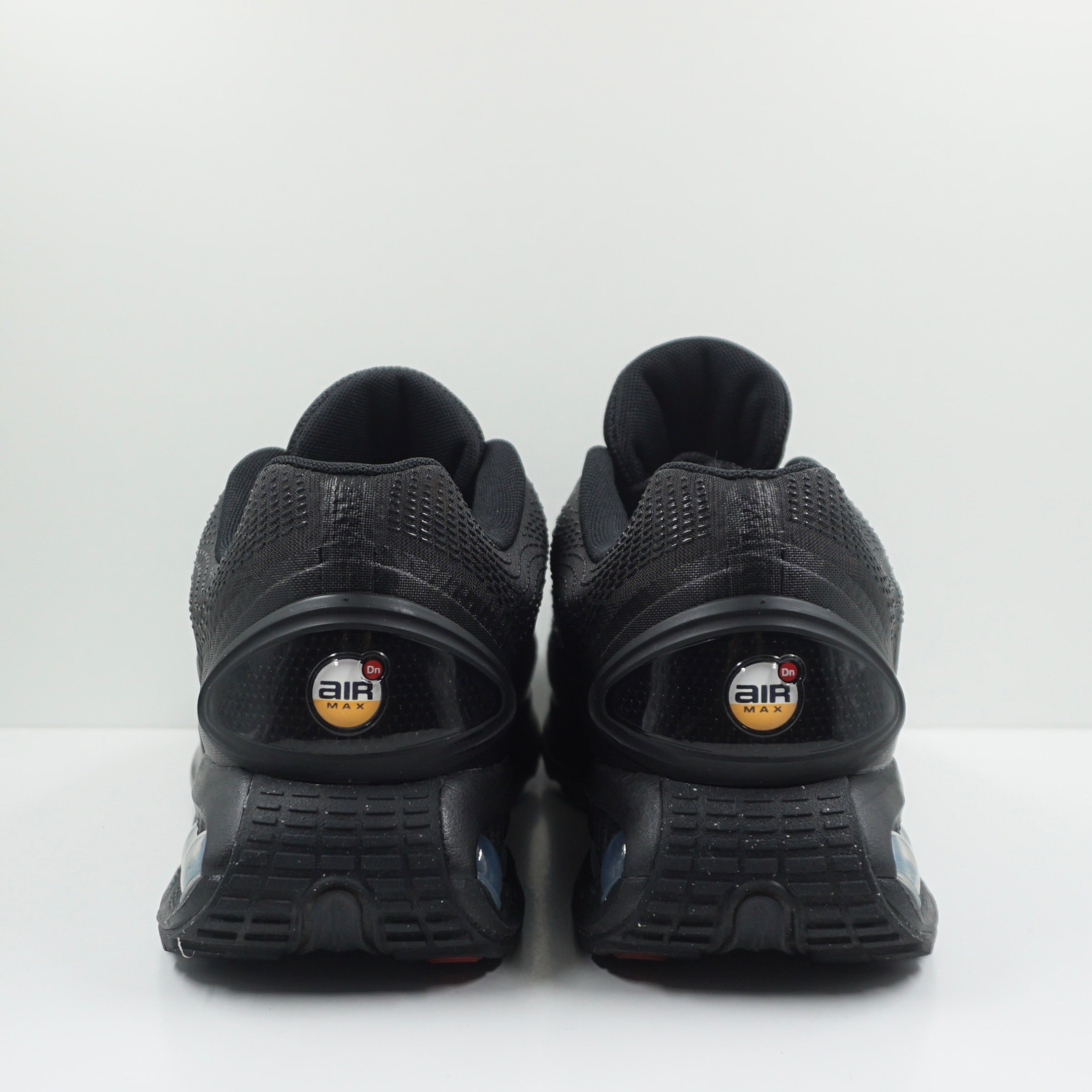 Nike Air Max Dn Black Metallic Grey