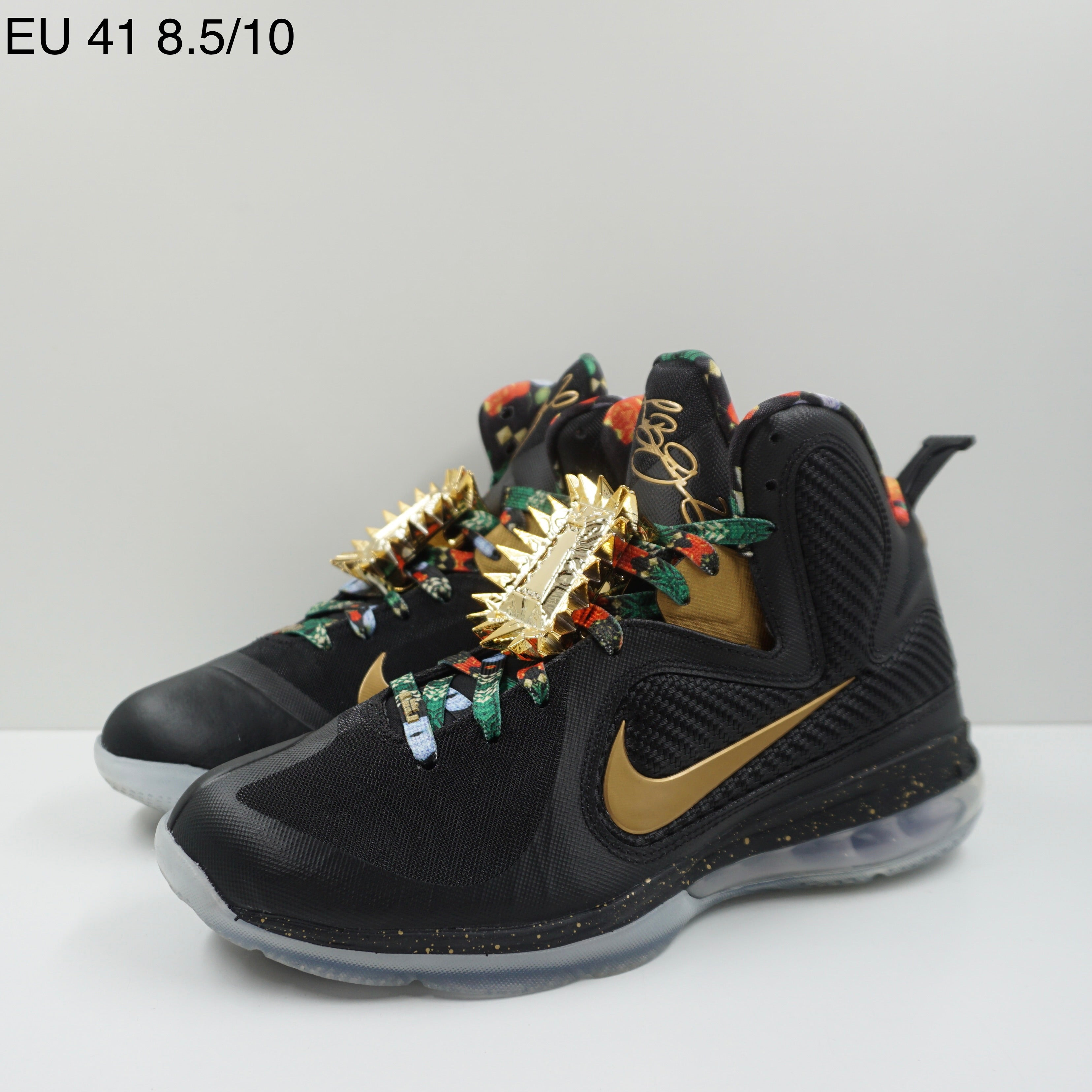 Nike LeBron 9 Watch the Throne (2022)
