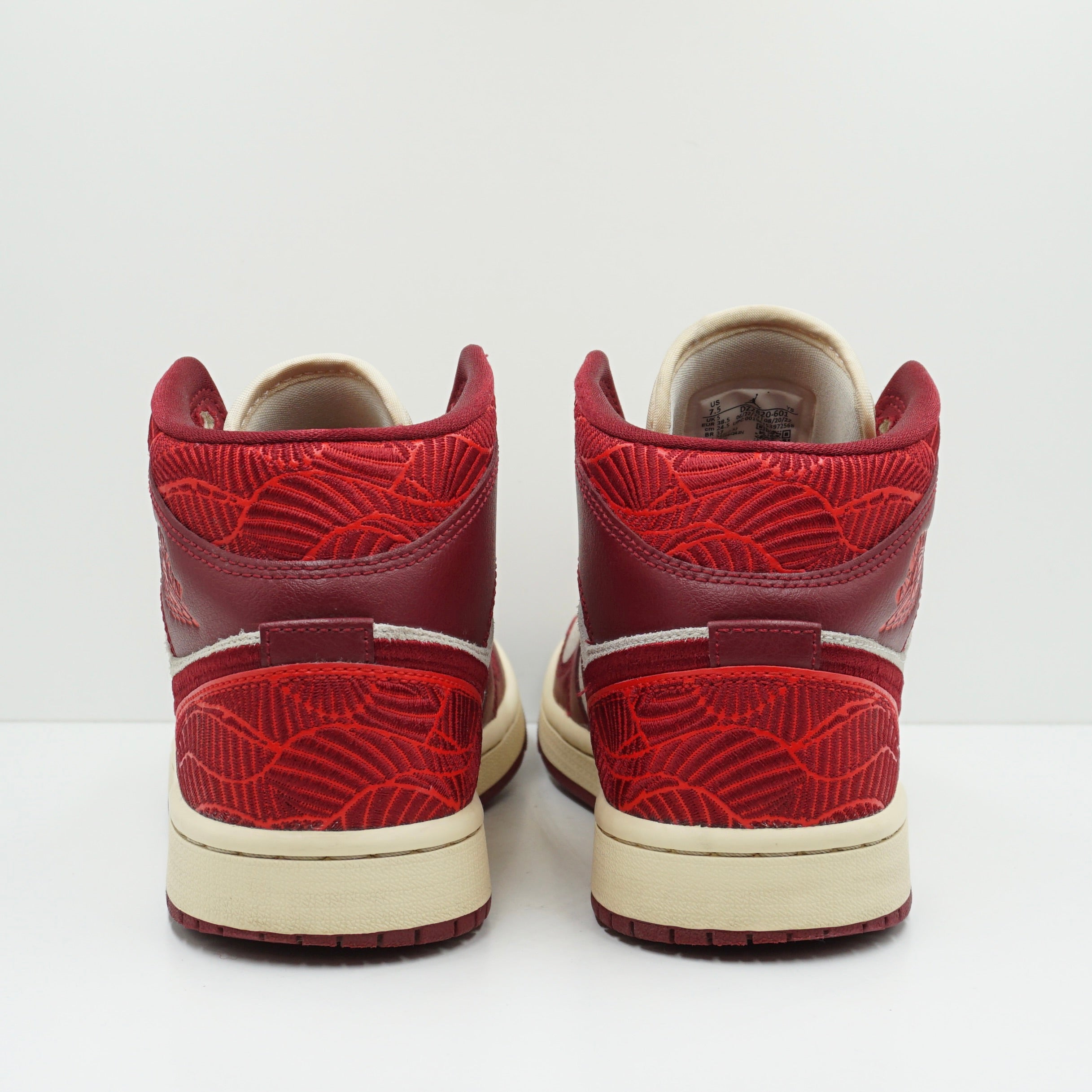 Jordan 1 Mid SE Tiki Leaf Team Red (W)