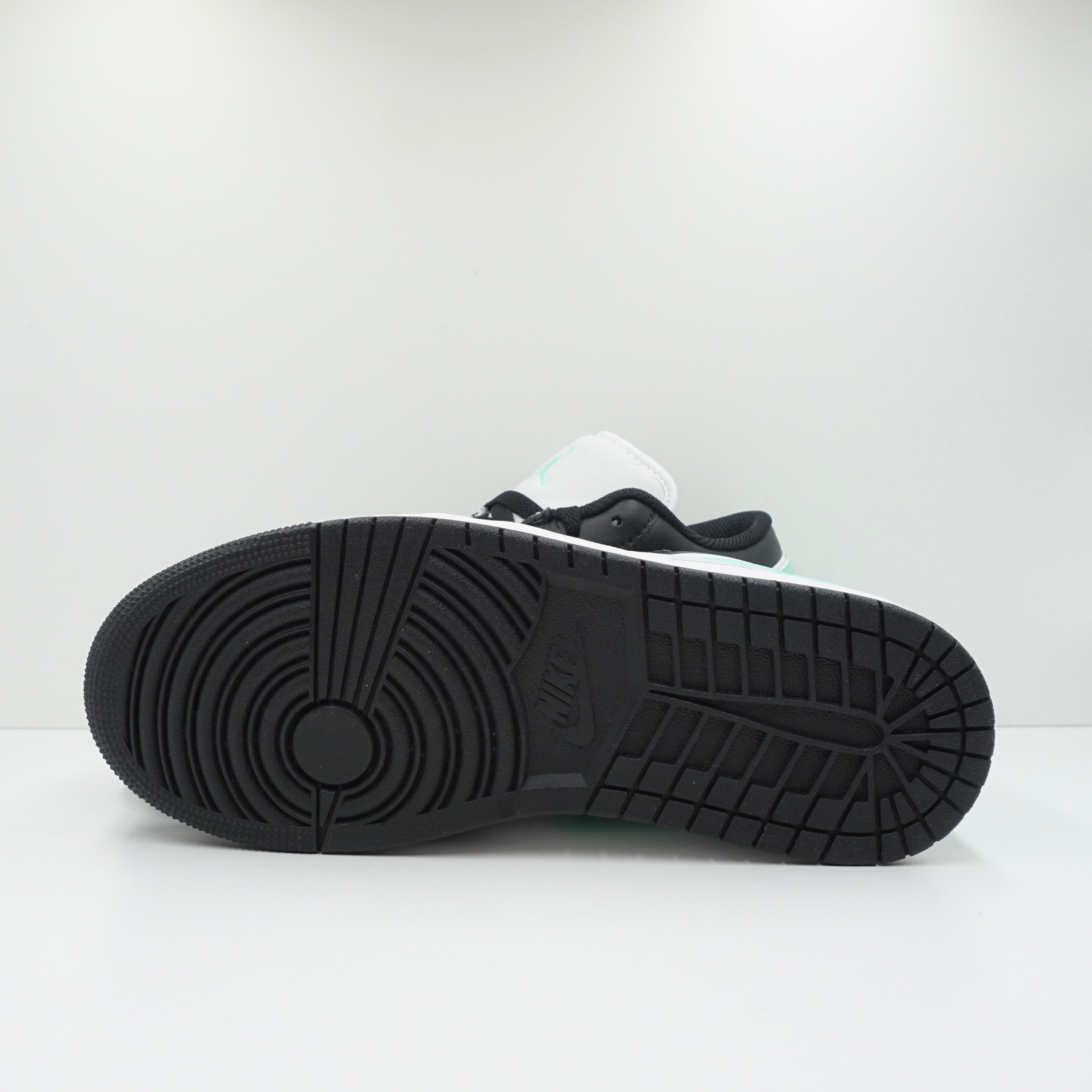 Jordan 1 Low Green Glow