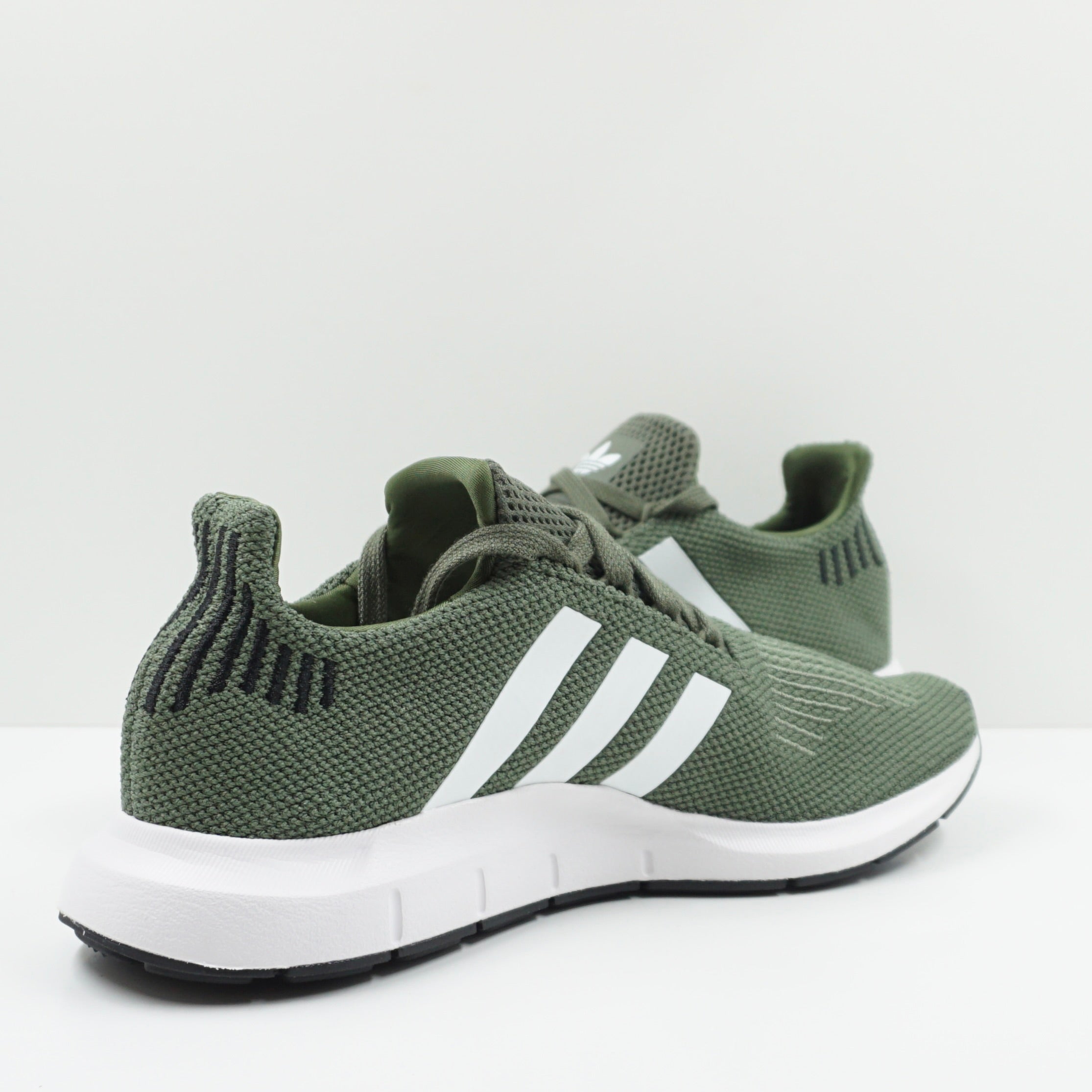 Adidas Swift Run Base Green (W)