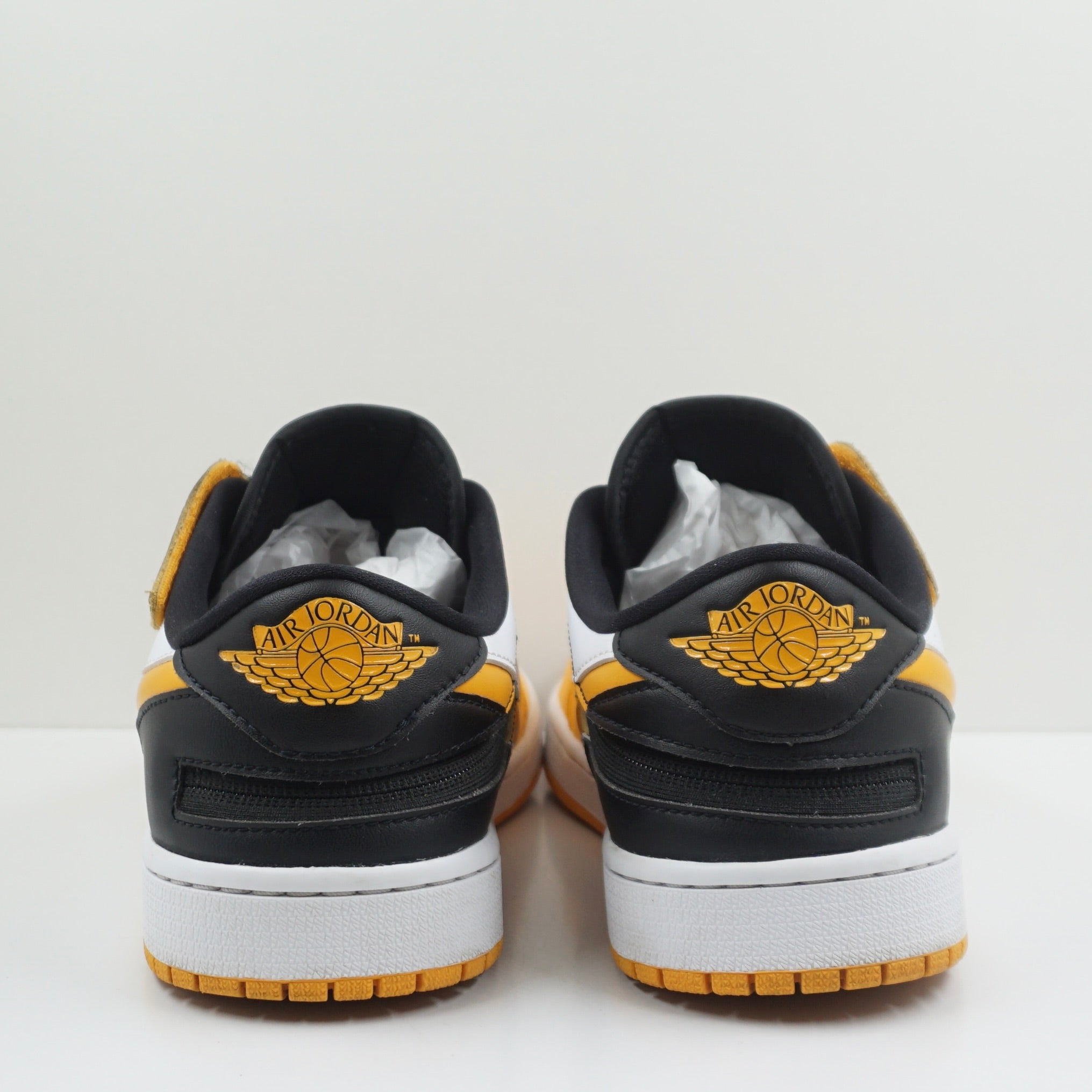 Jordan 1 Low FlyEase University Gold