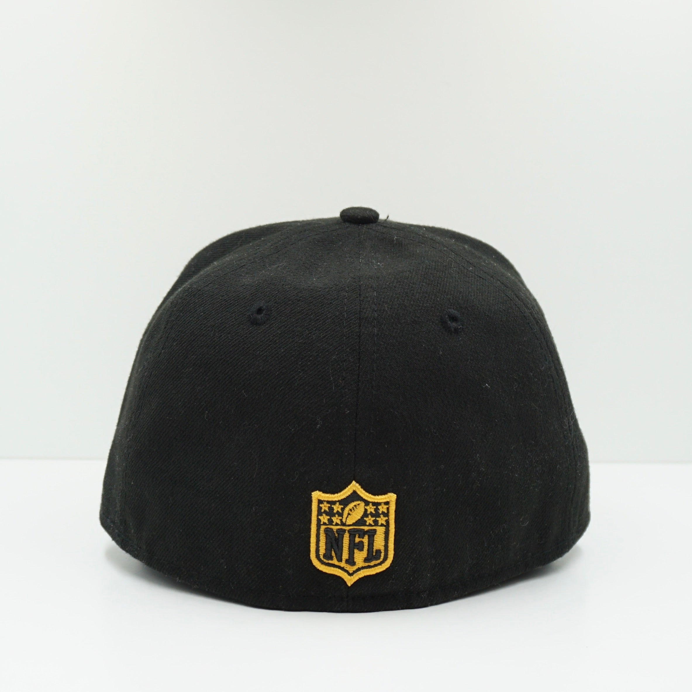 New Era Pittsburgh Steelers Silver Logo Patent Brim NFL Fitted Cap