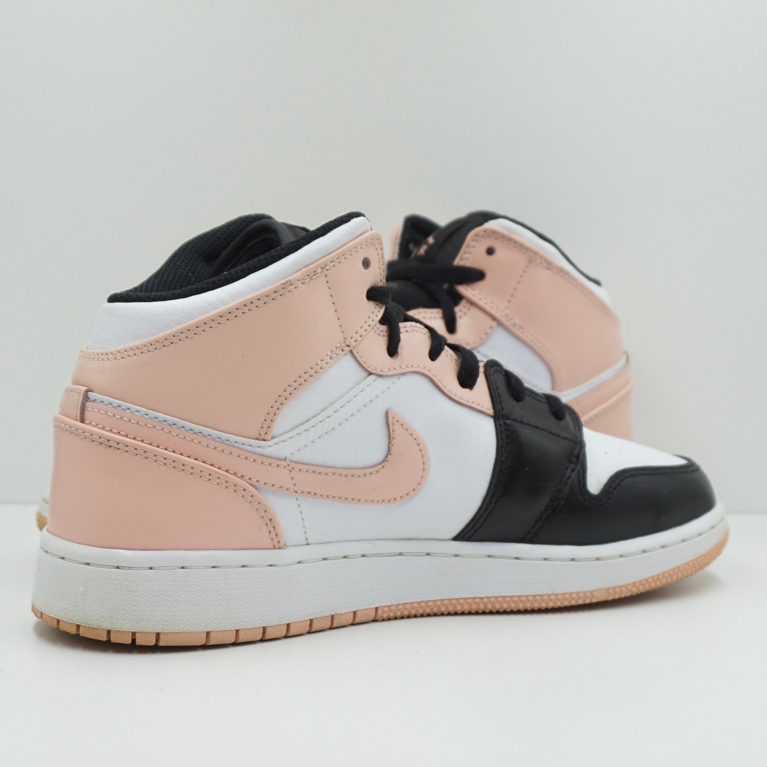 Jordan 1 Mid Arctic Orange Black Toe (GS)