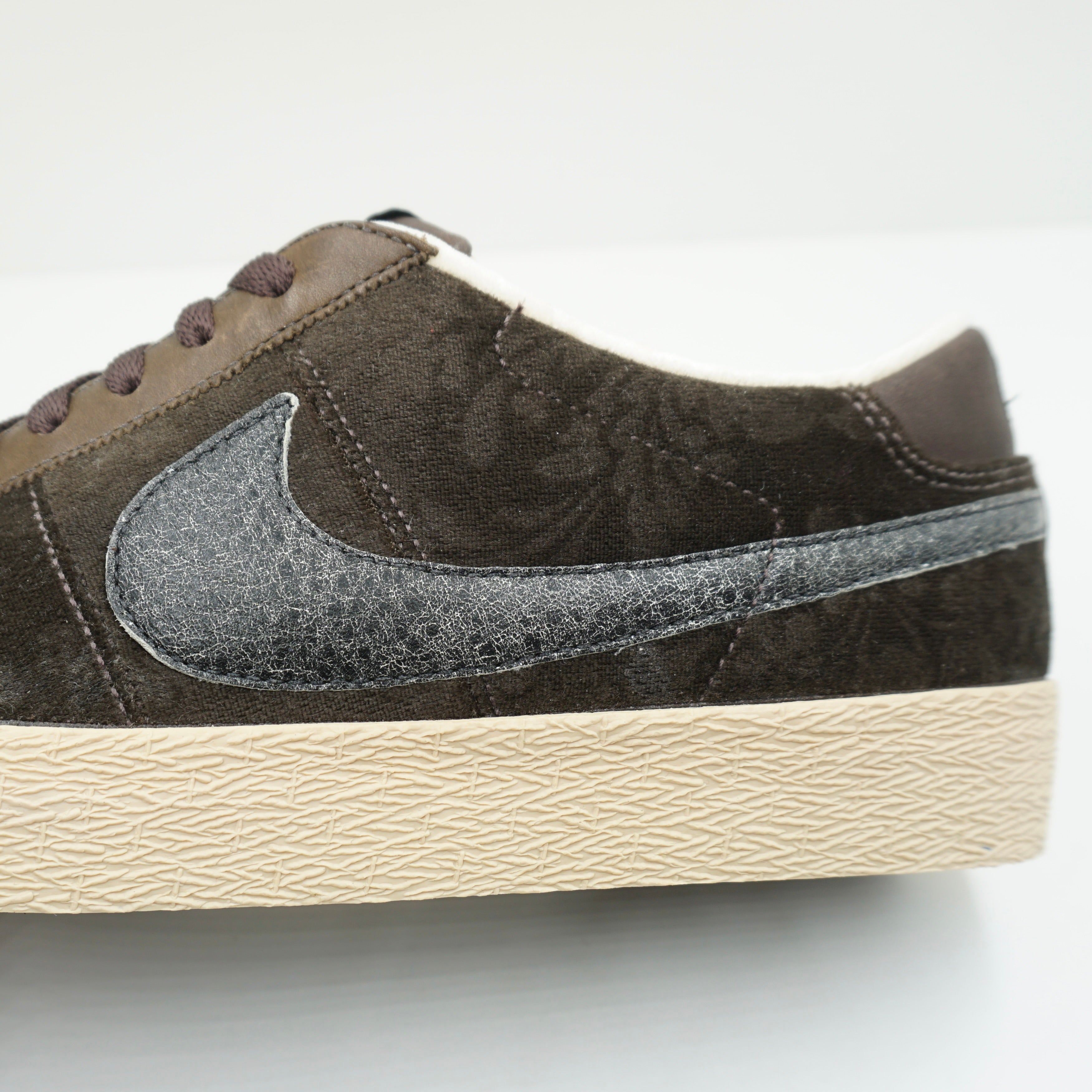 Nike SB Blazer Low U2