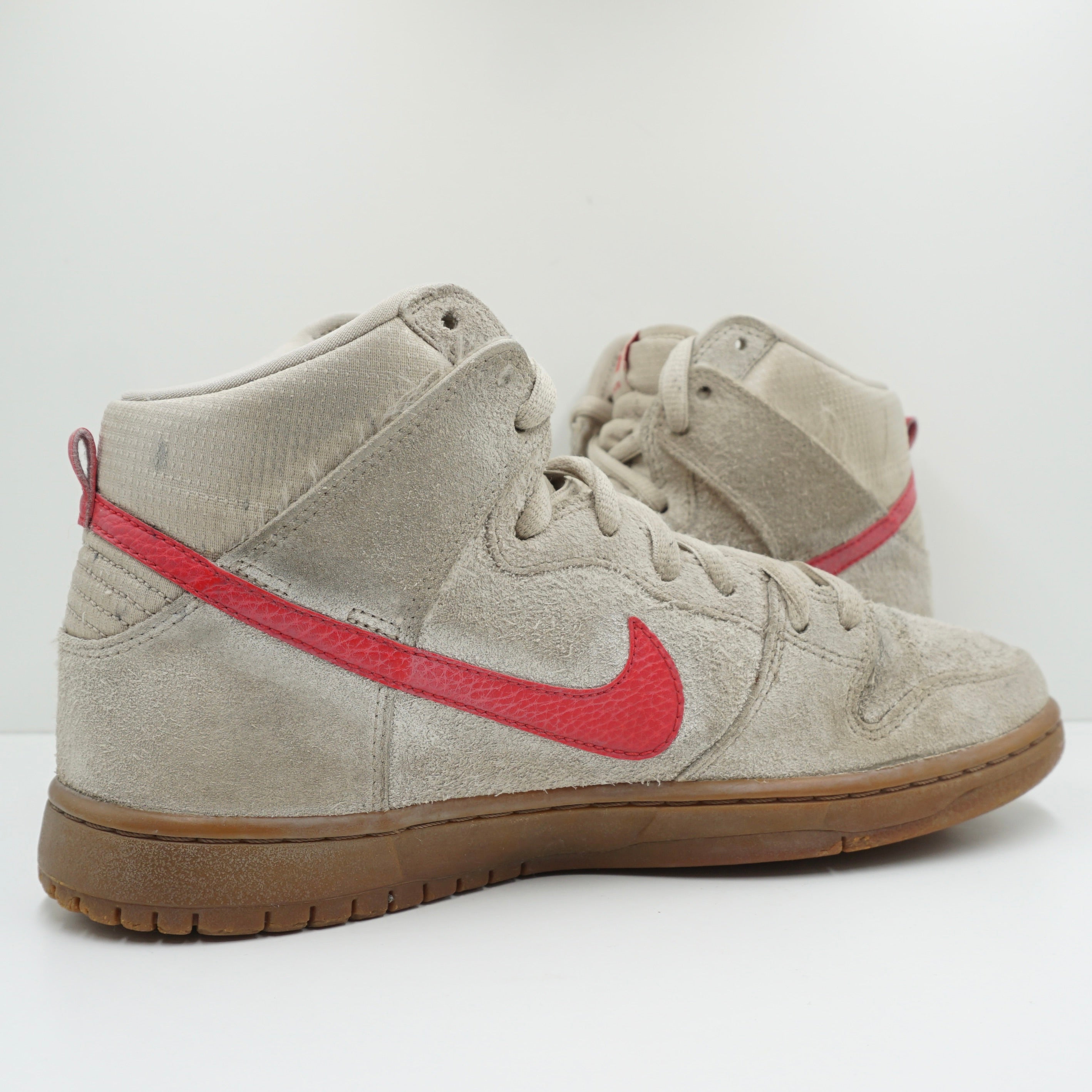 Nike Dunk High Pro SB Birch Hyper Red