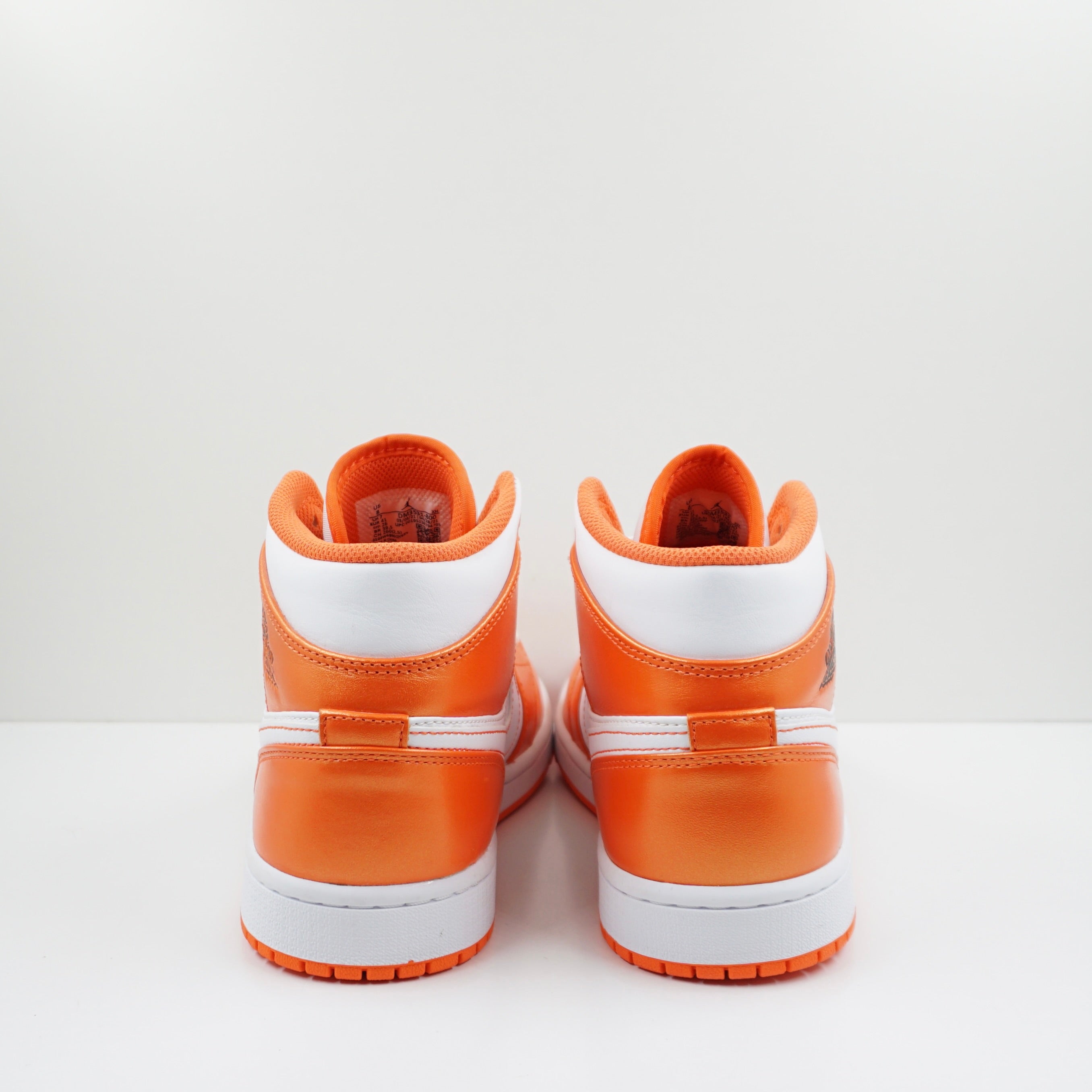 Jordan 1 Mid Metallic Orange