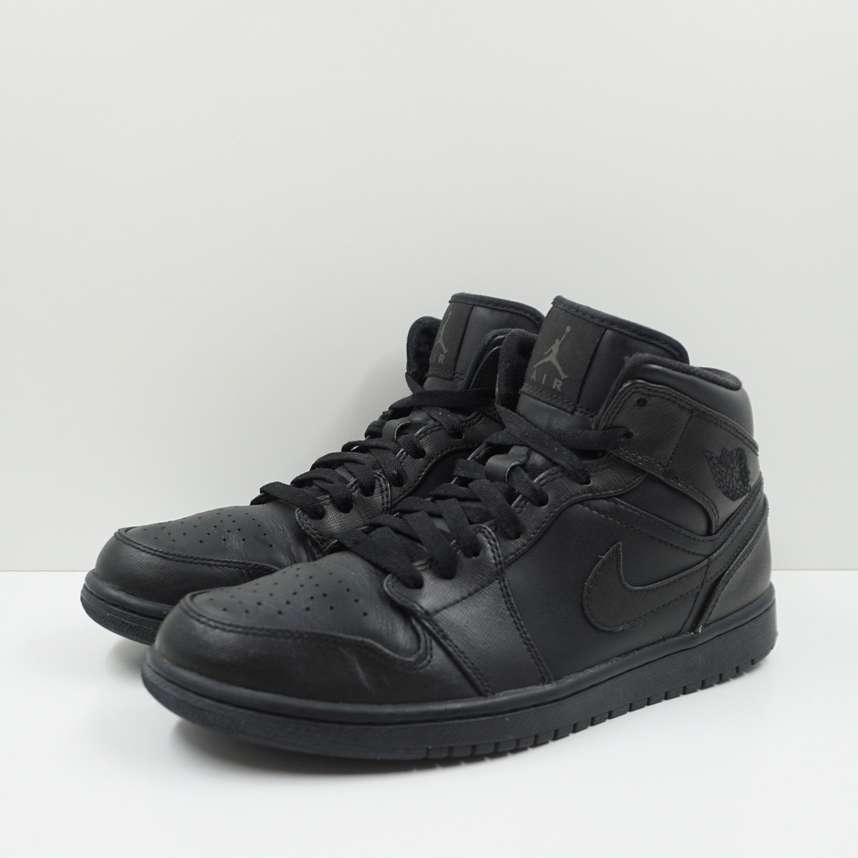 Jordan 1 Mid Triple Black (2013)