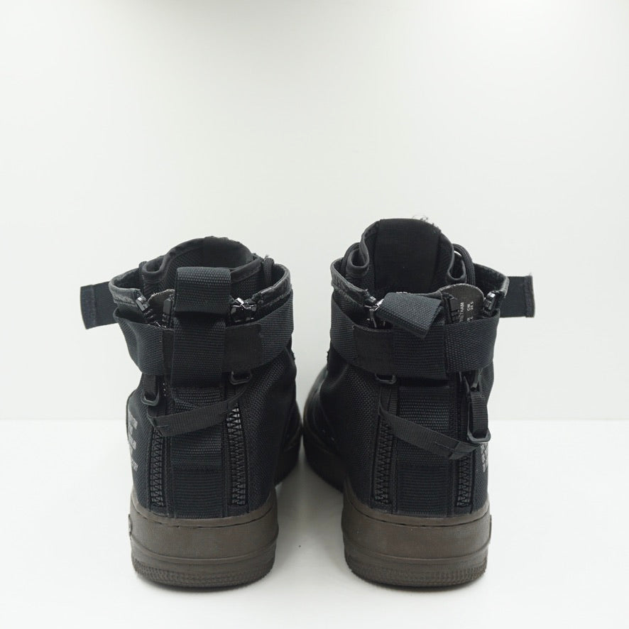 Nike SF Air Force 1 Mid Black Gum