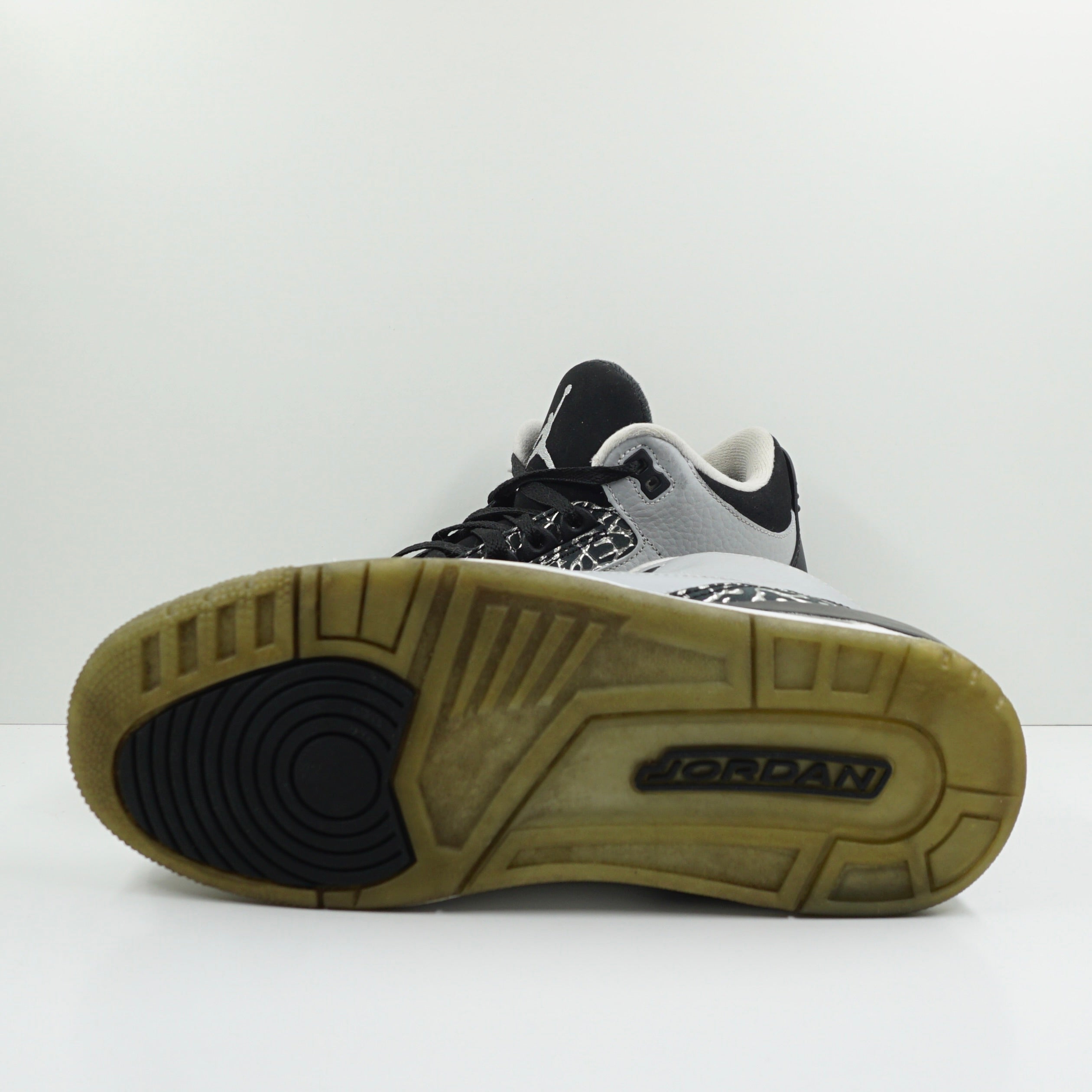 Jordan 3 Retro Wolf Grey