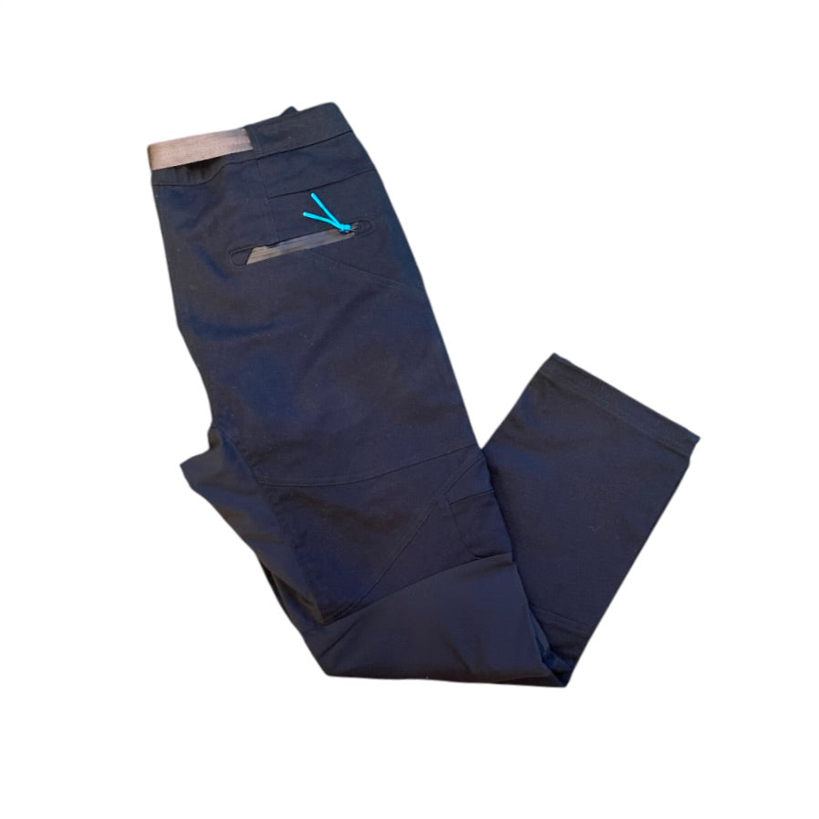 Nike ISPA 2.0 Black Pants