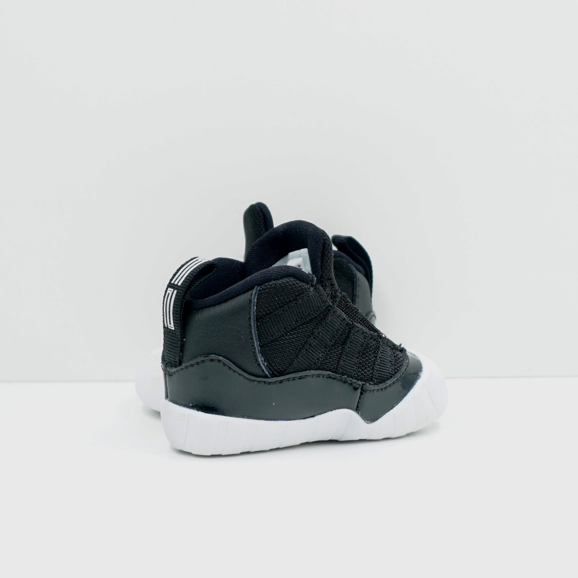 Jordan 11 Crib Bootie 72-10 (I)