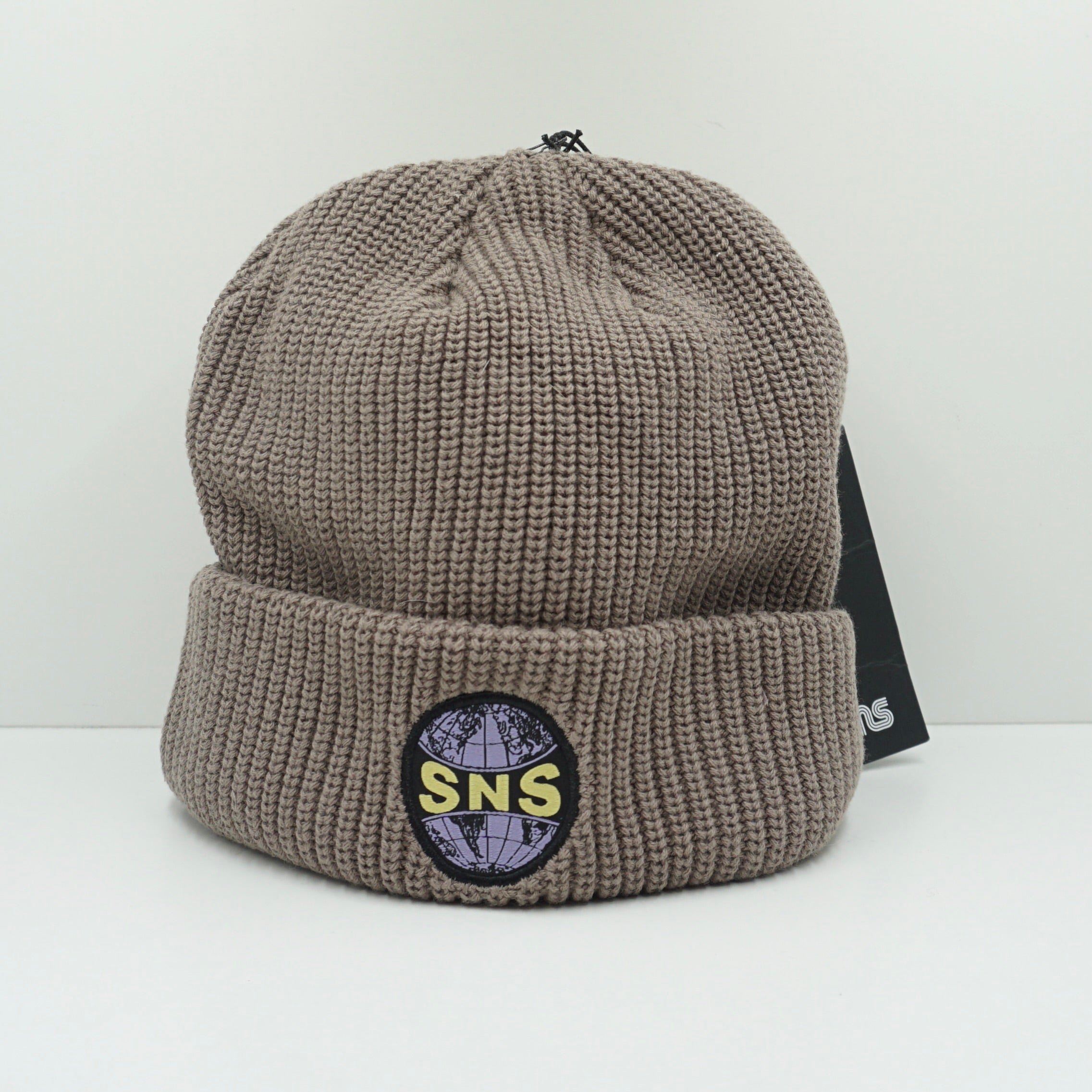 Sneakersnstuff Globe Beige Beanie