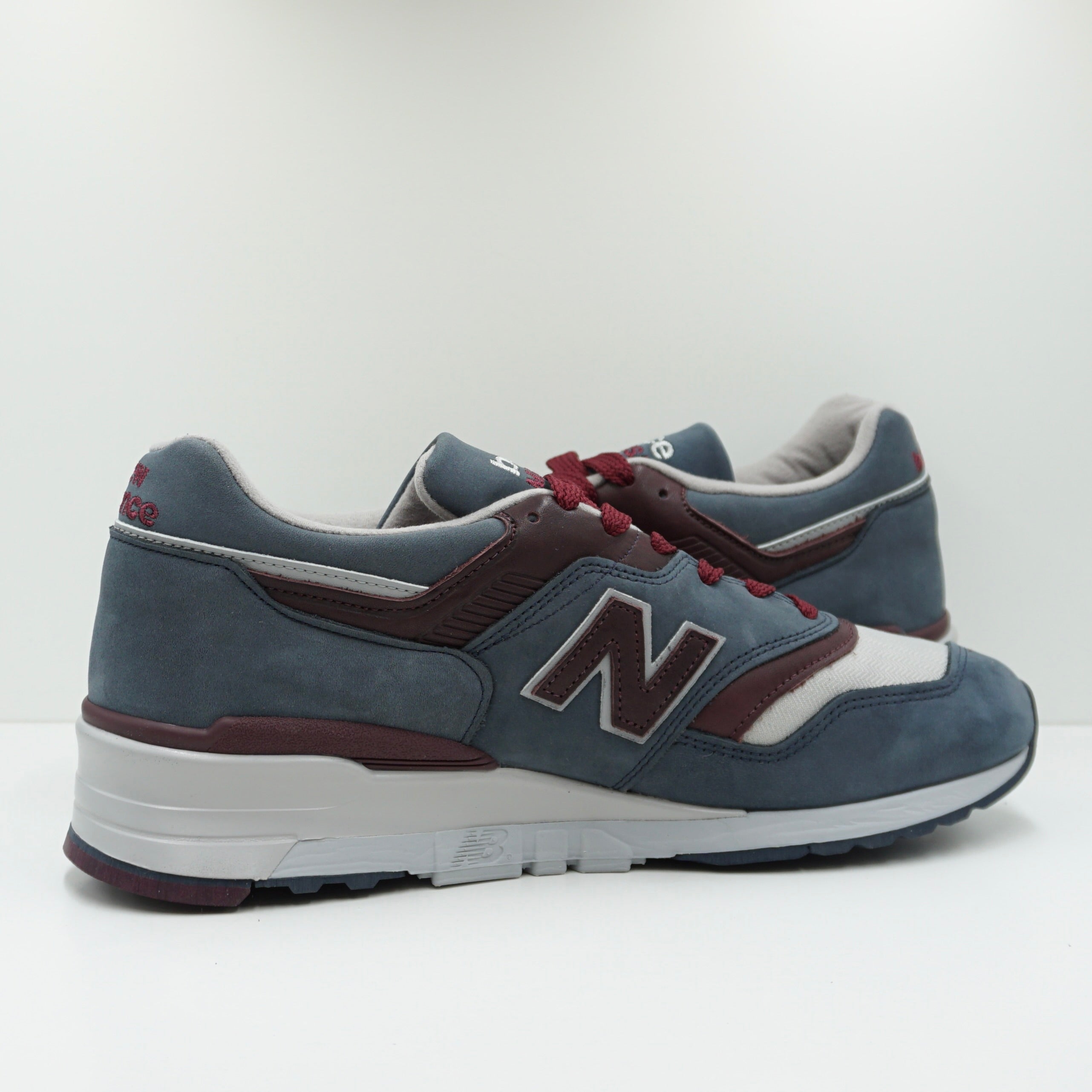 New Balance 997 Grey Maroon