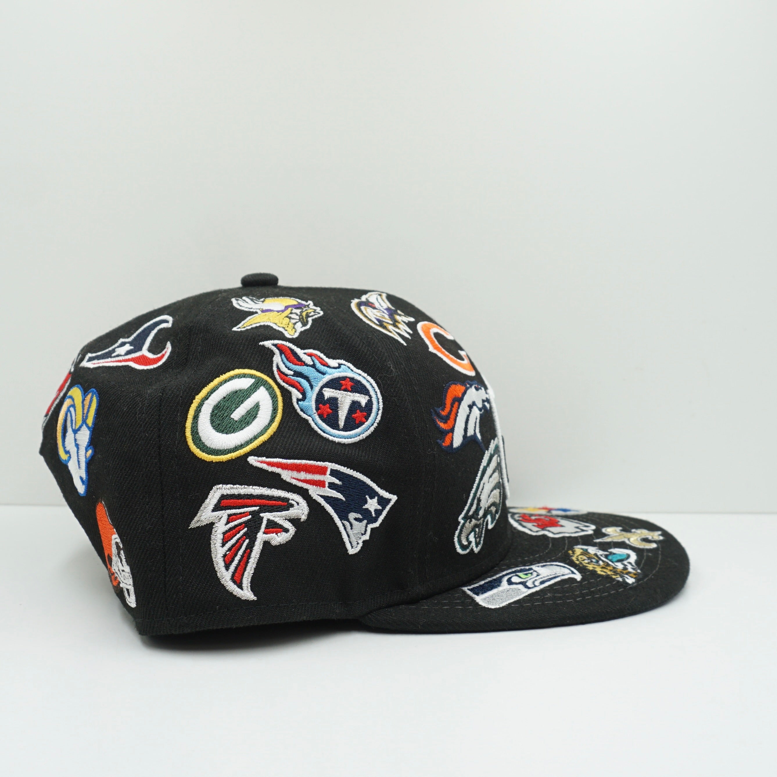 New Era NFL Logo Badge Black Fitted Cap