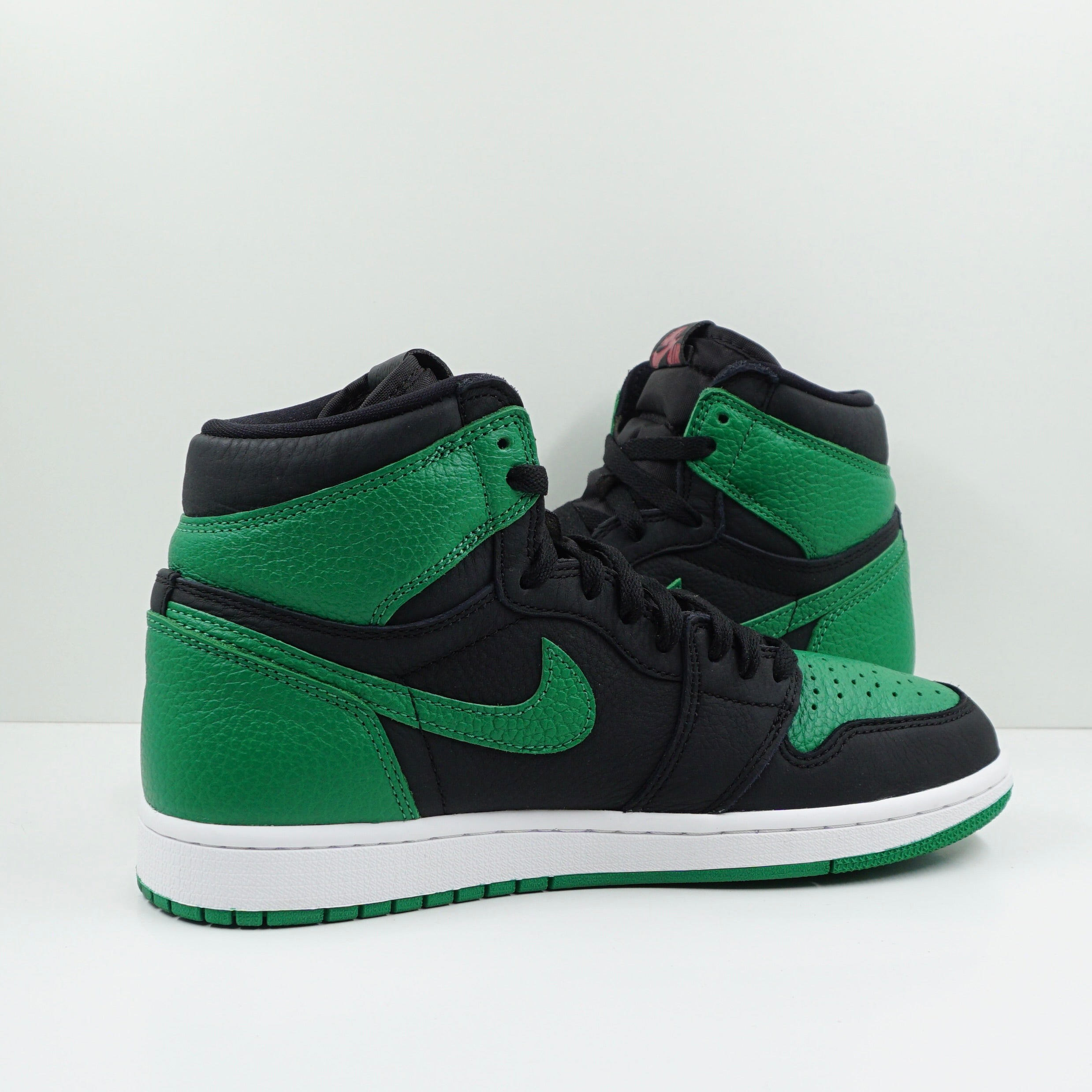 Jordan 1 Retro High Pine Green Black