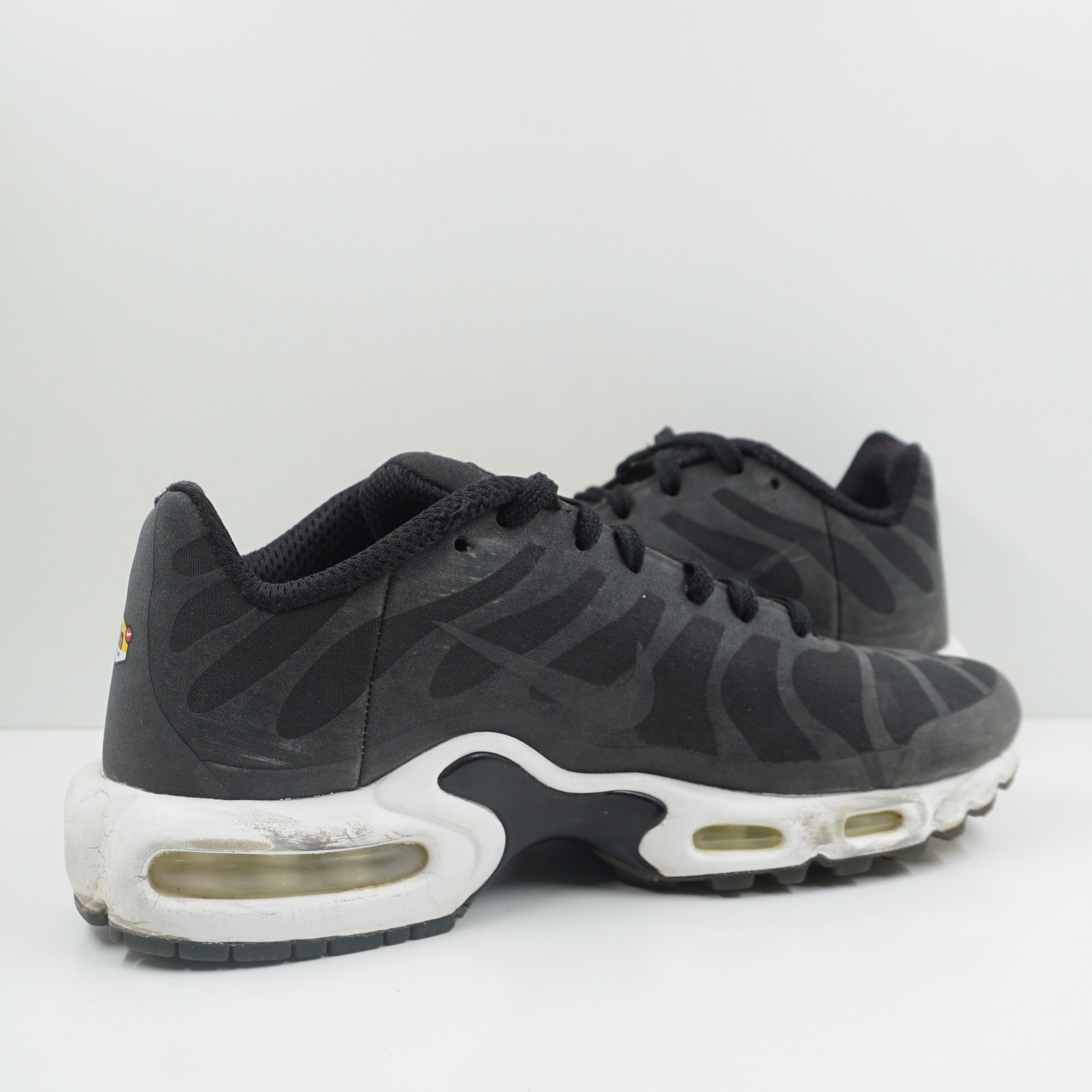 Nike Air Max Plus NS Big Logo Black