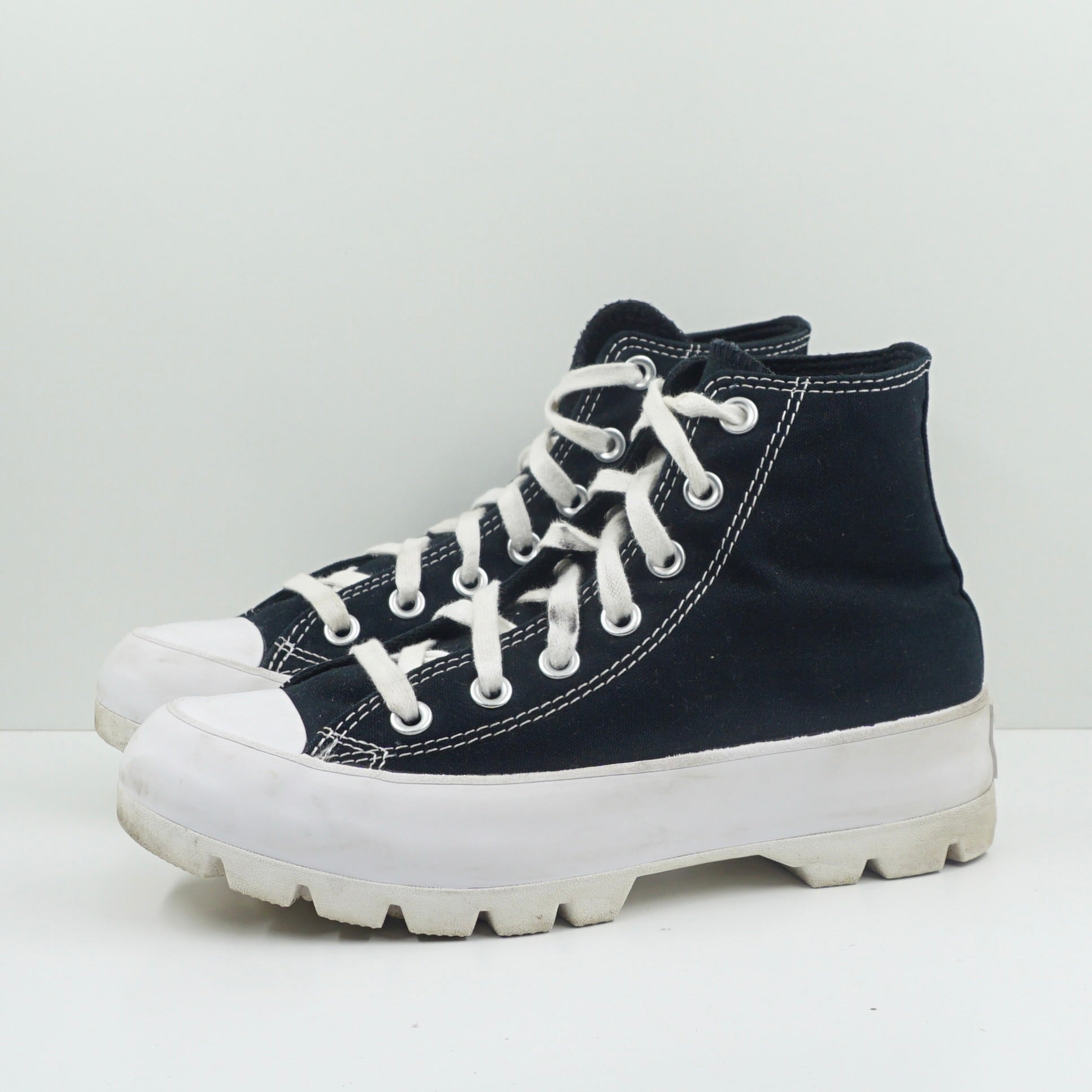 Converse Chuck Taylor All Star Lugged Hi Black White