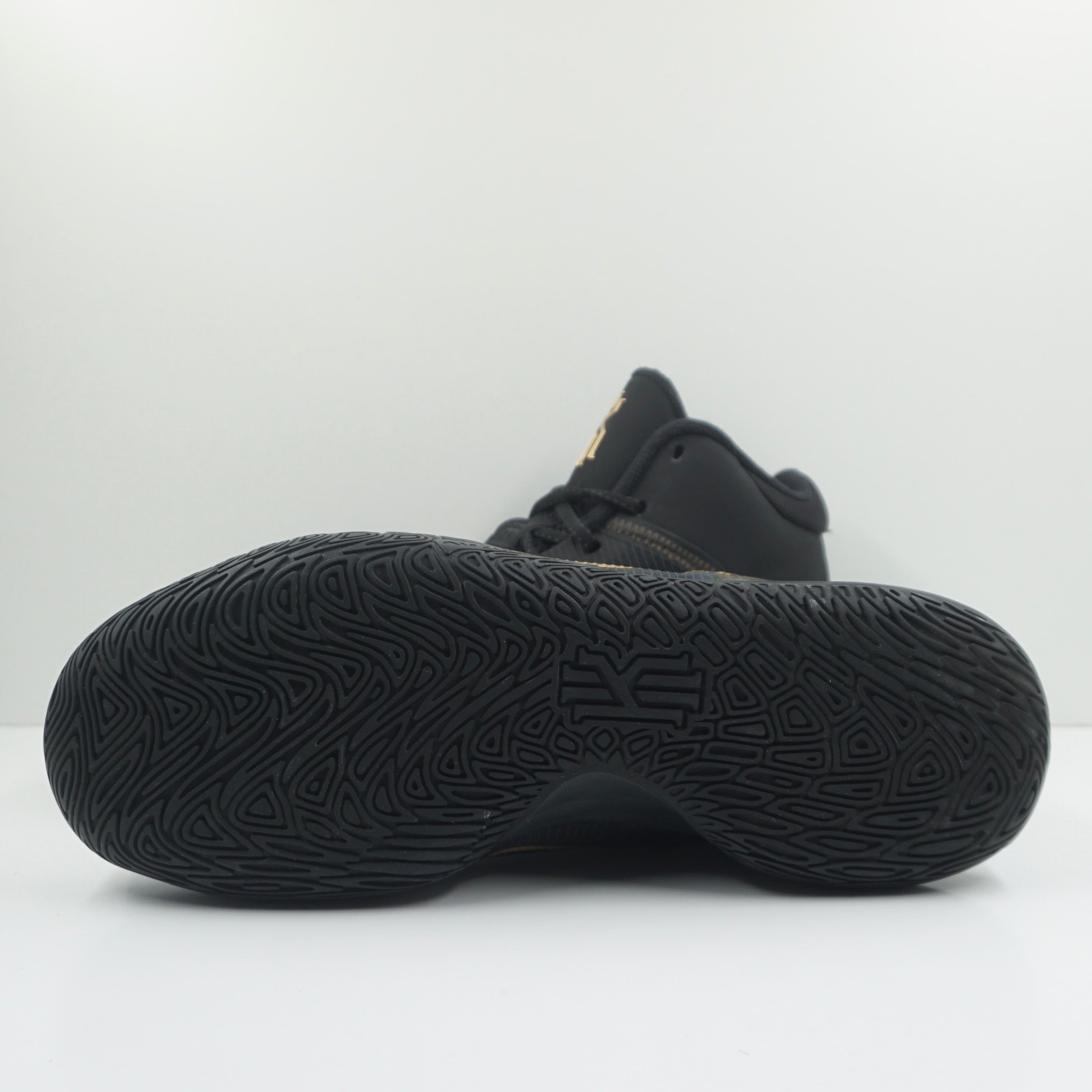 Nike Kyrie Flaptrap 4 Black Metallic Gold