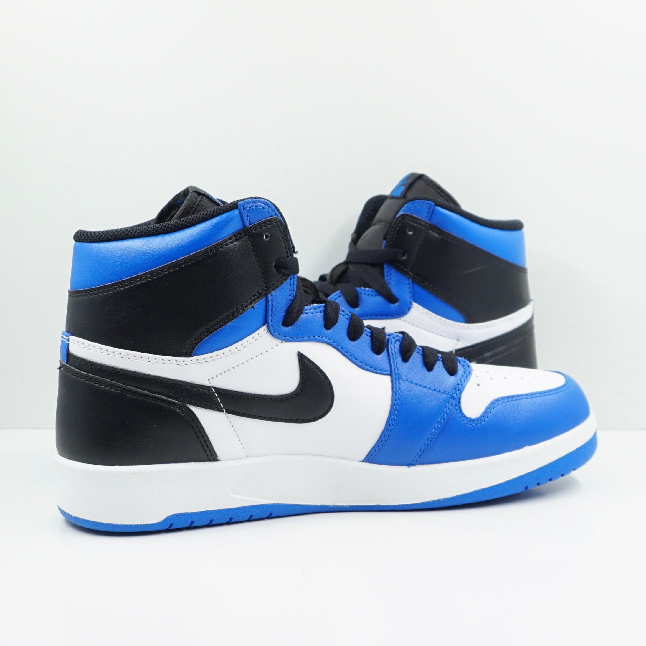 Jordan 1.5 Retro Reverse Fragment (2015)
