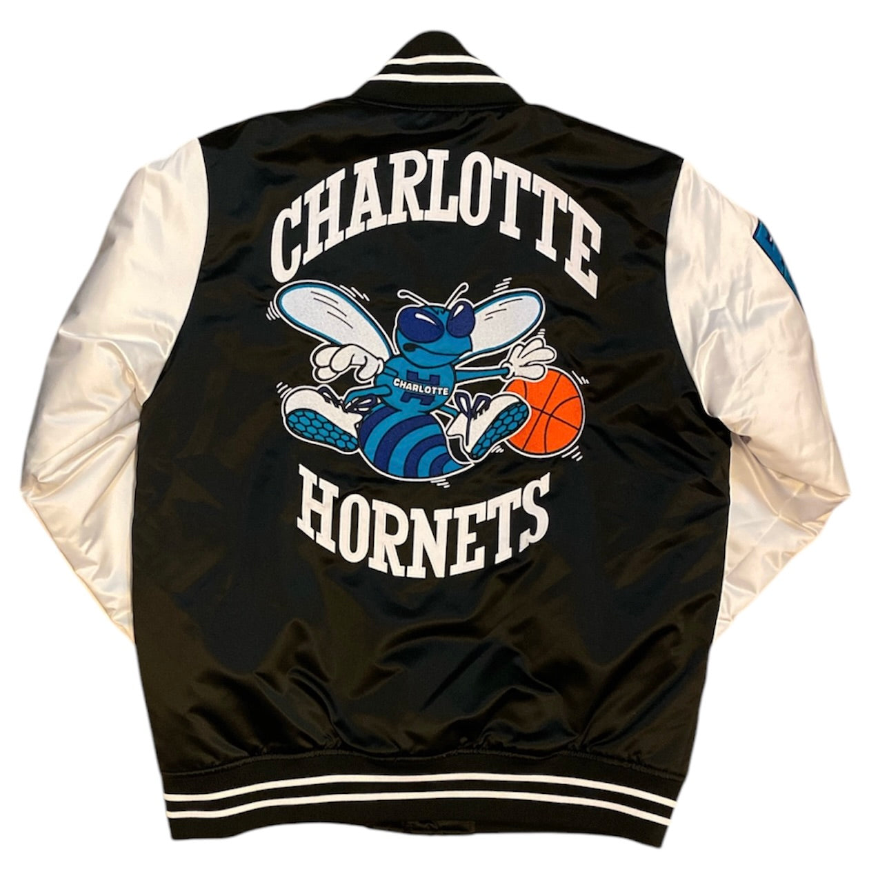 Mitchell & Ness Hardwood Classic Charlotte Hornets Team Origins Satin Full Snap Black Jacket
