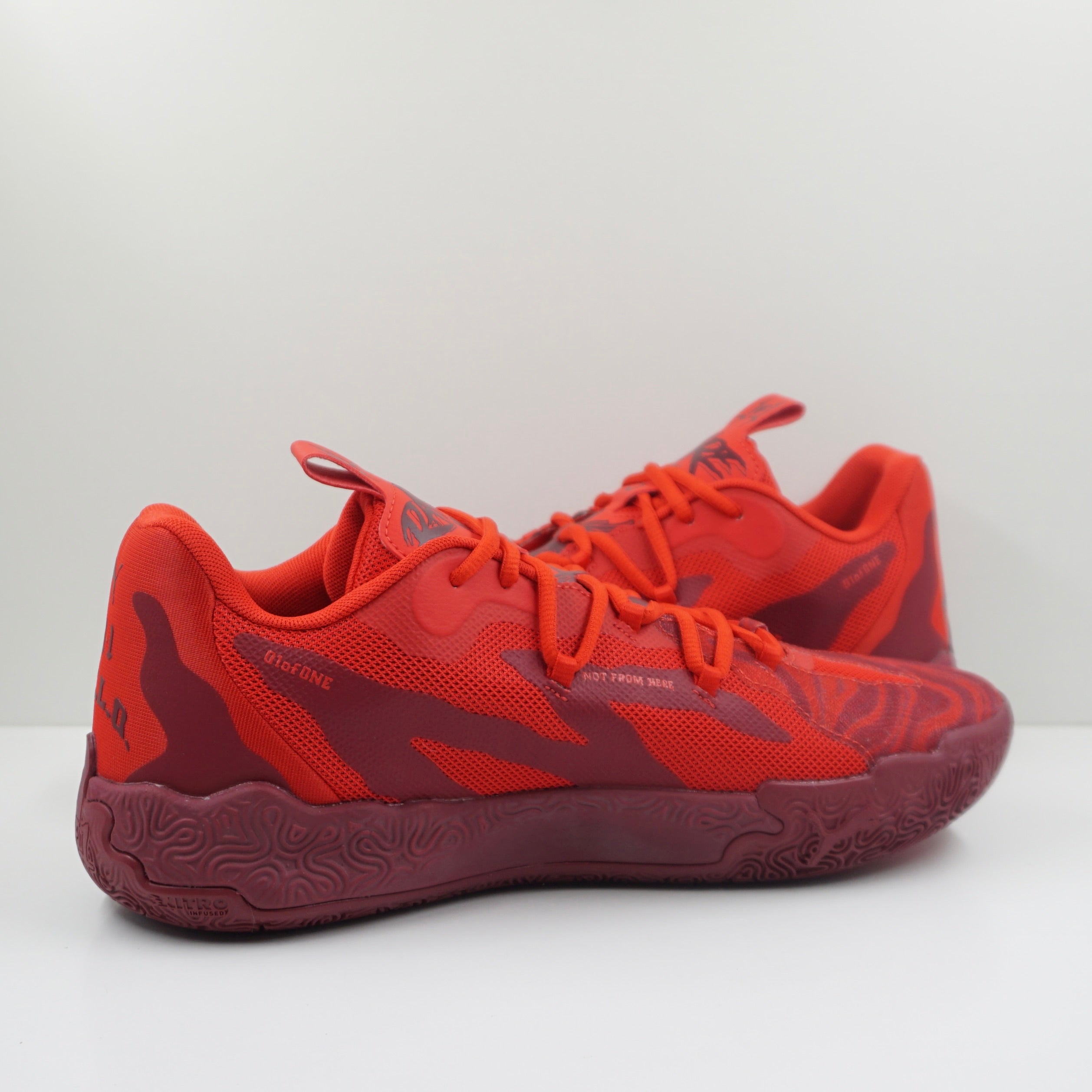 Puma MB.03 Lo Team Regal Red