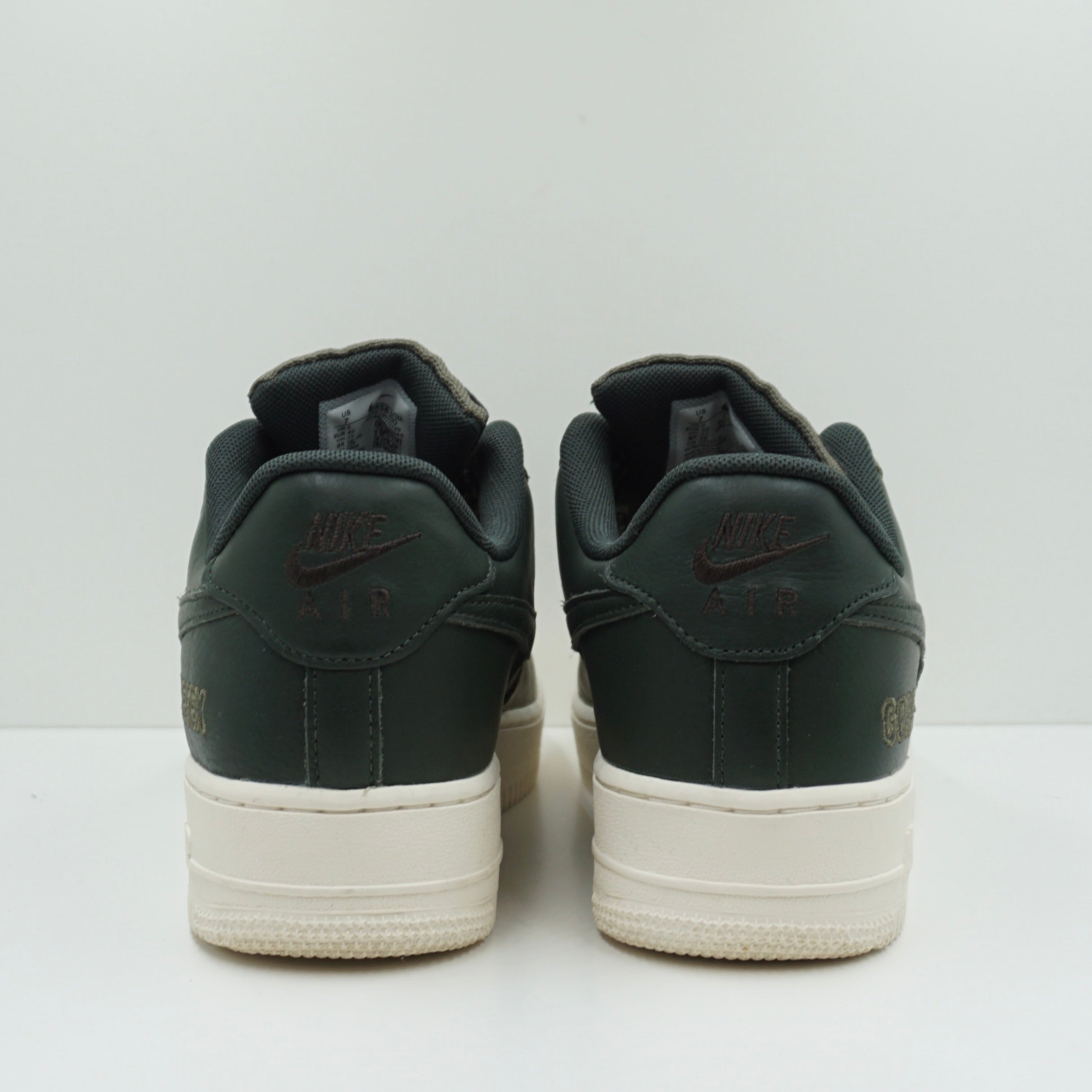 Nike Air Force 1 Low Gore-Tex Medium Olive Sail