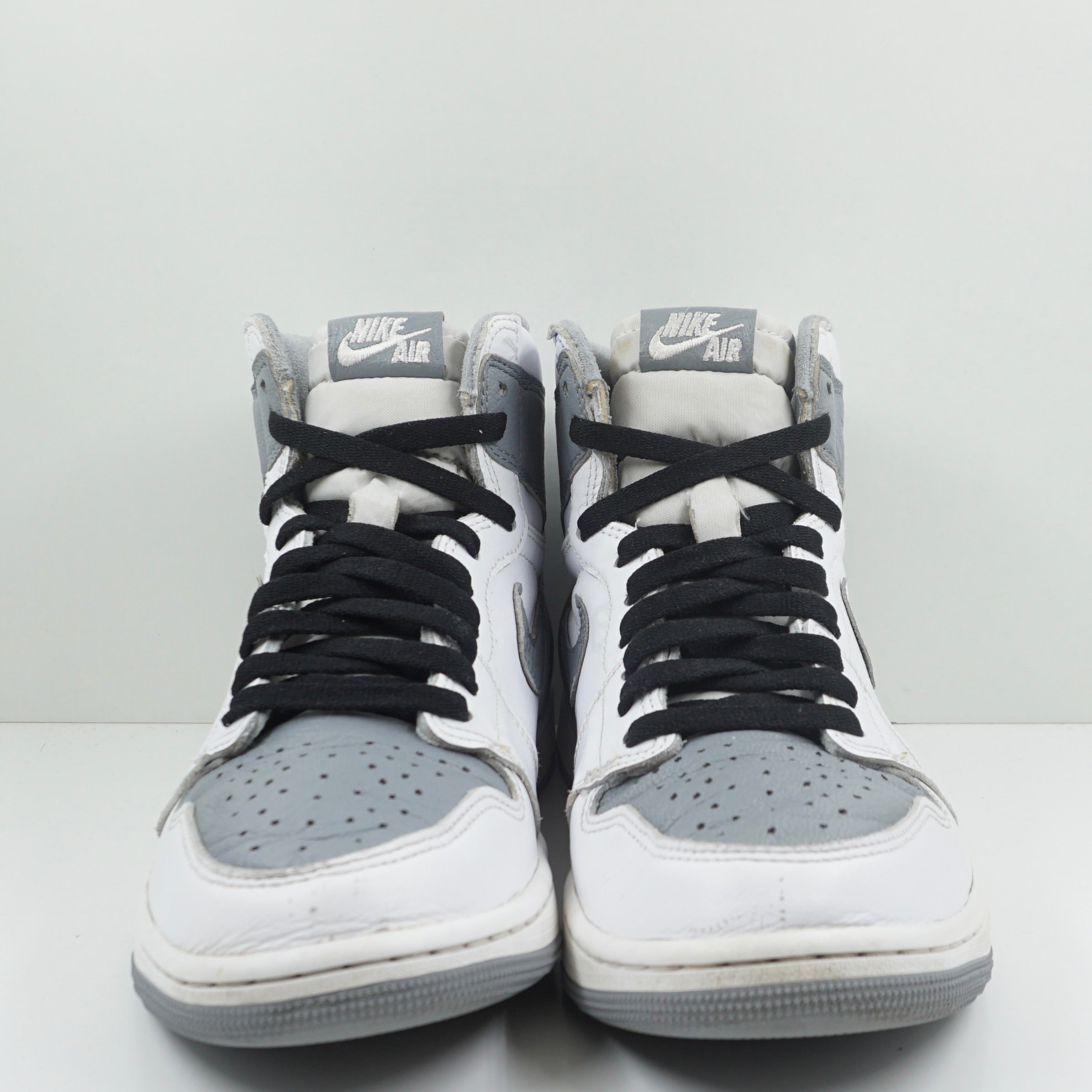 Jordan 1 Retro High OG Stealth