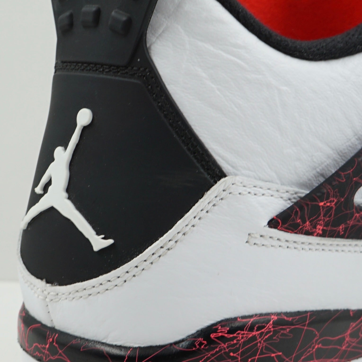 Jordan 4 Retro Flight Nostalgia