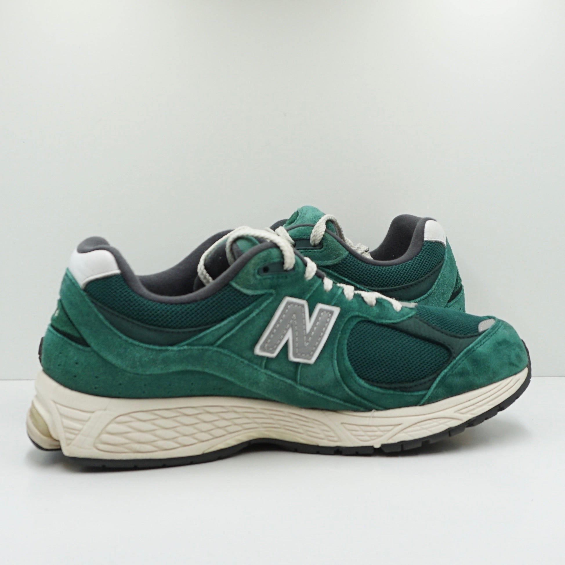 New Balance 2002R Nightwatch Green