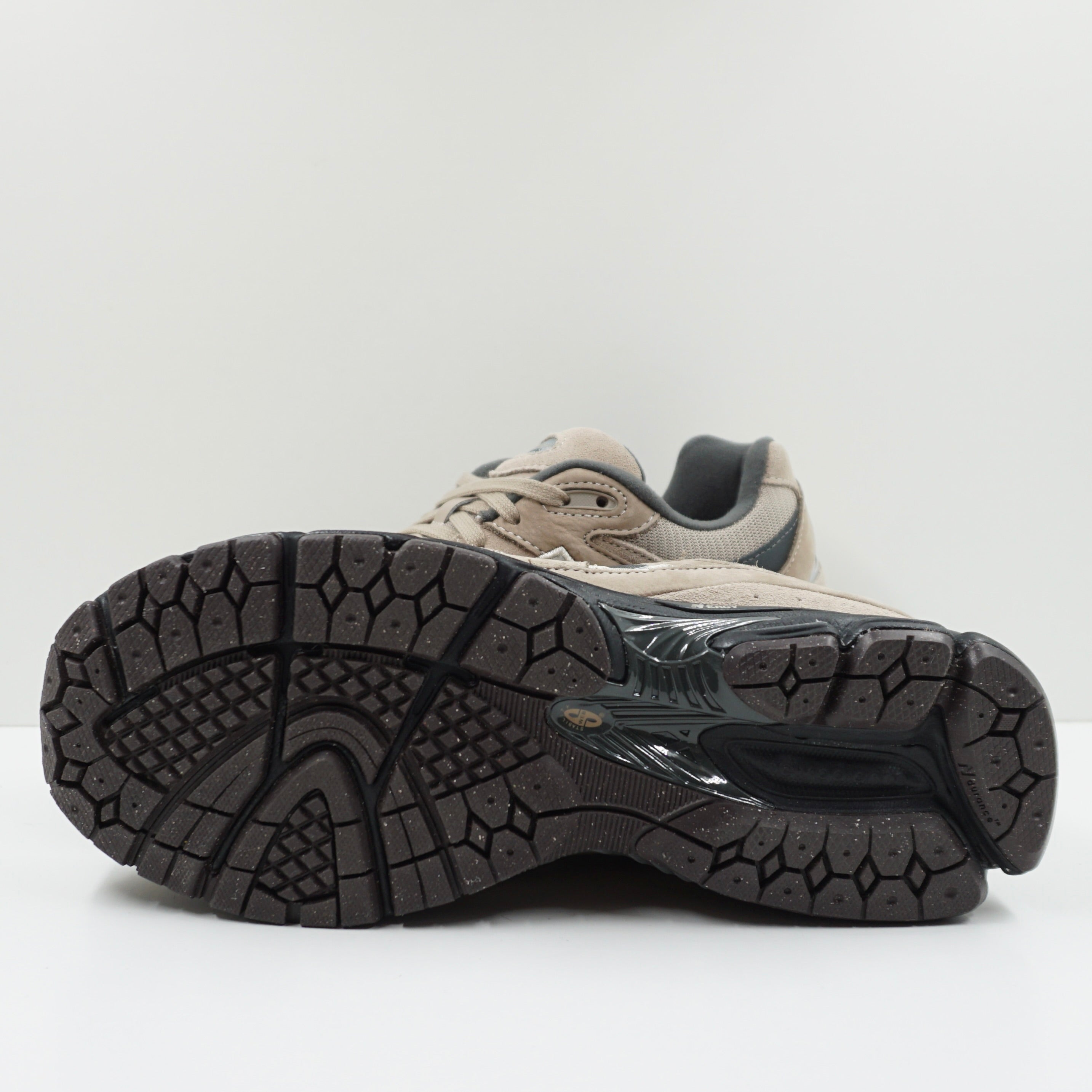 New Balance 2002R Driftwood