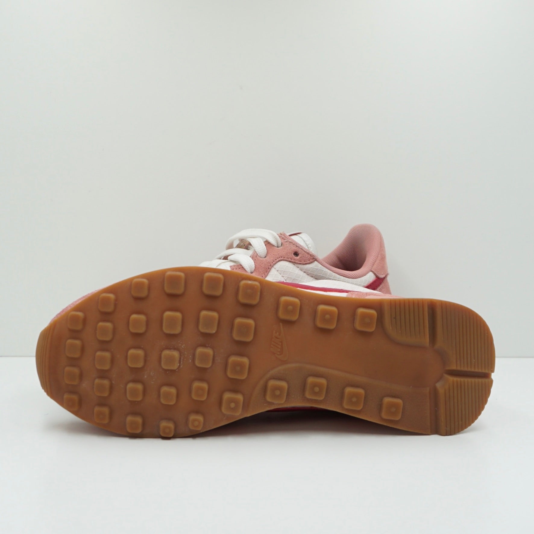 Nike Internationalist Pink (W)
