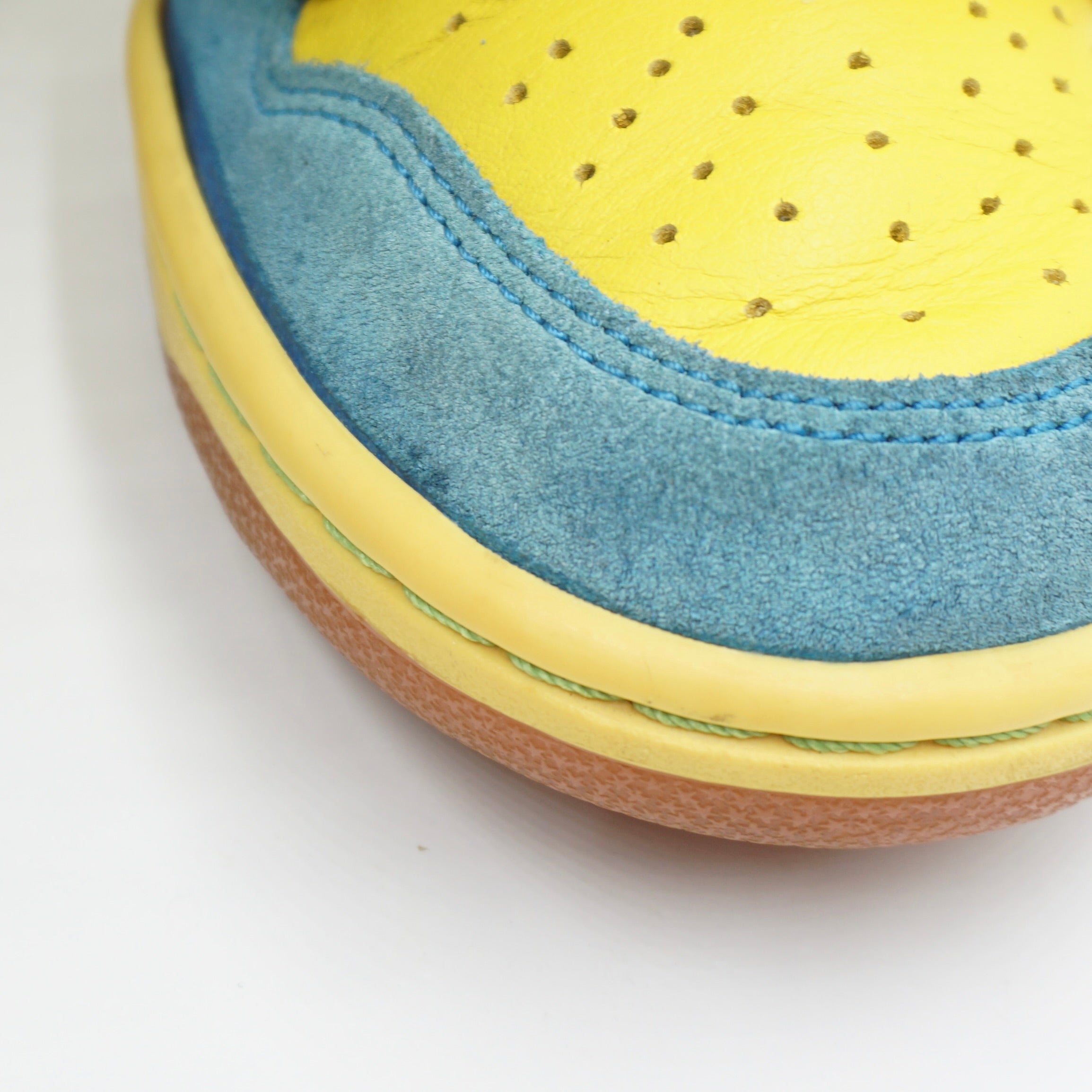 Nike Dunk High Pro SB Marge Simpson