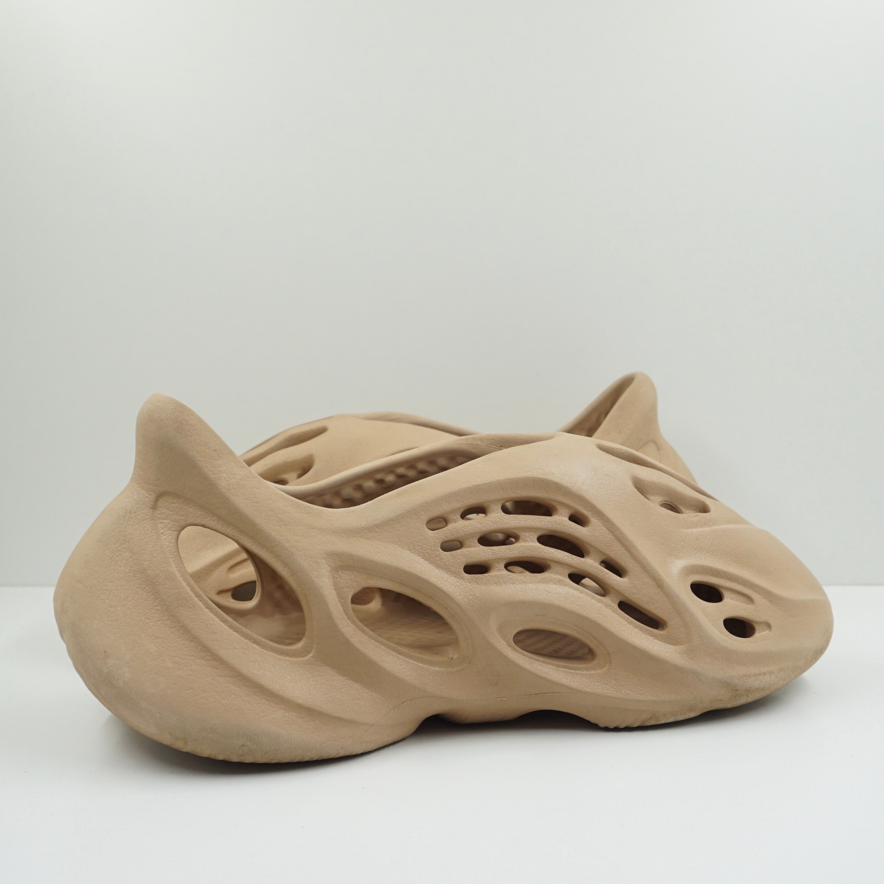 Adidas Yeezy Foam RNNR Ochre