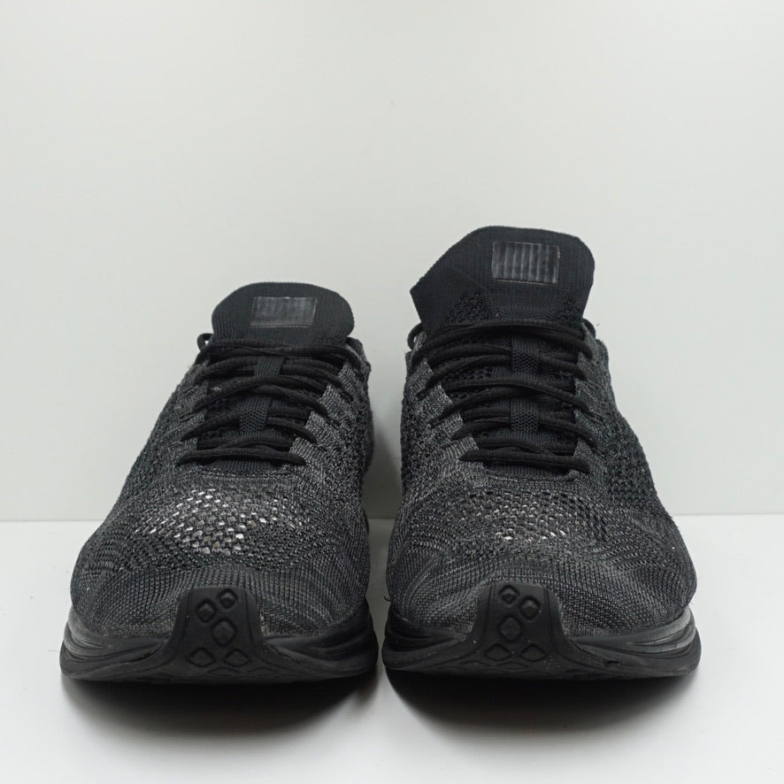 Nike Flyknit Racer Triple Black