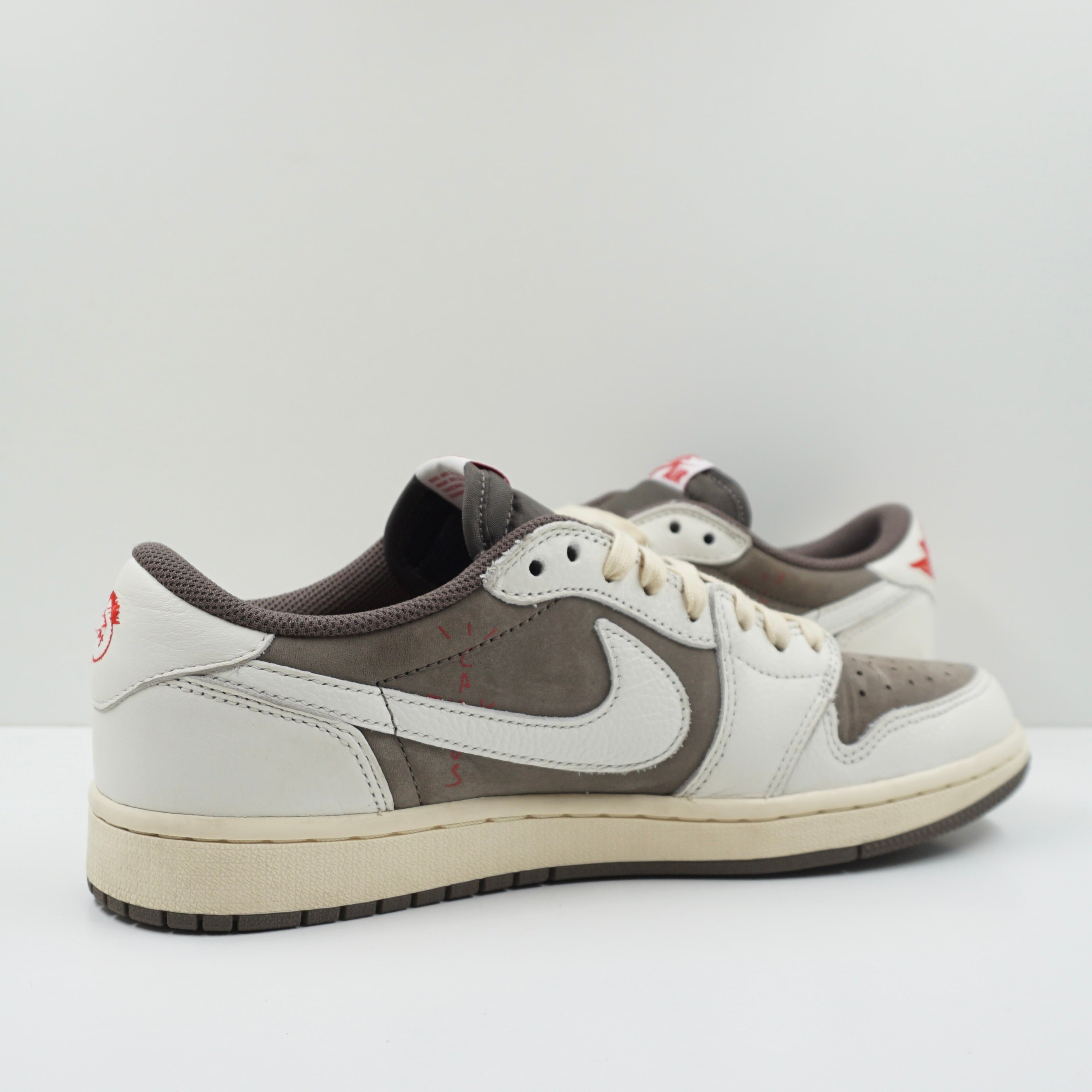 Jordan 1 Retro Low OG SP Travis Scott Reverse Mocha