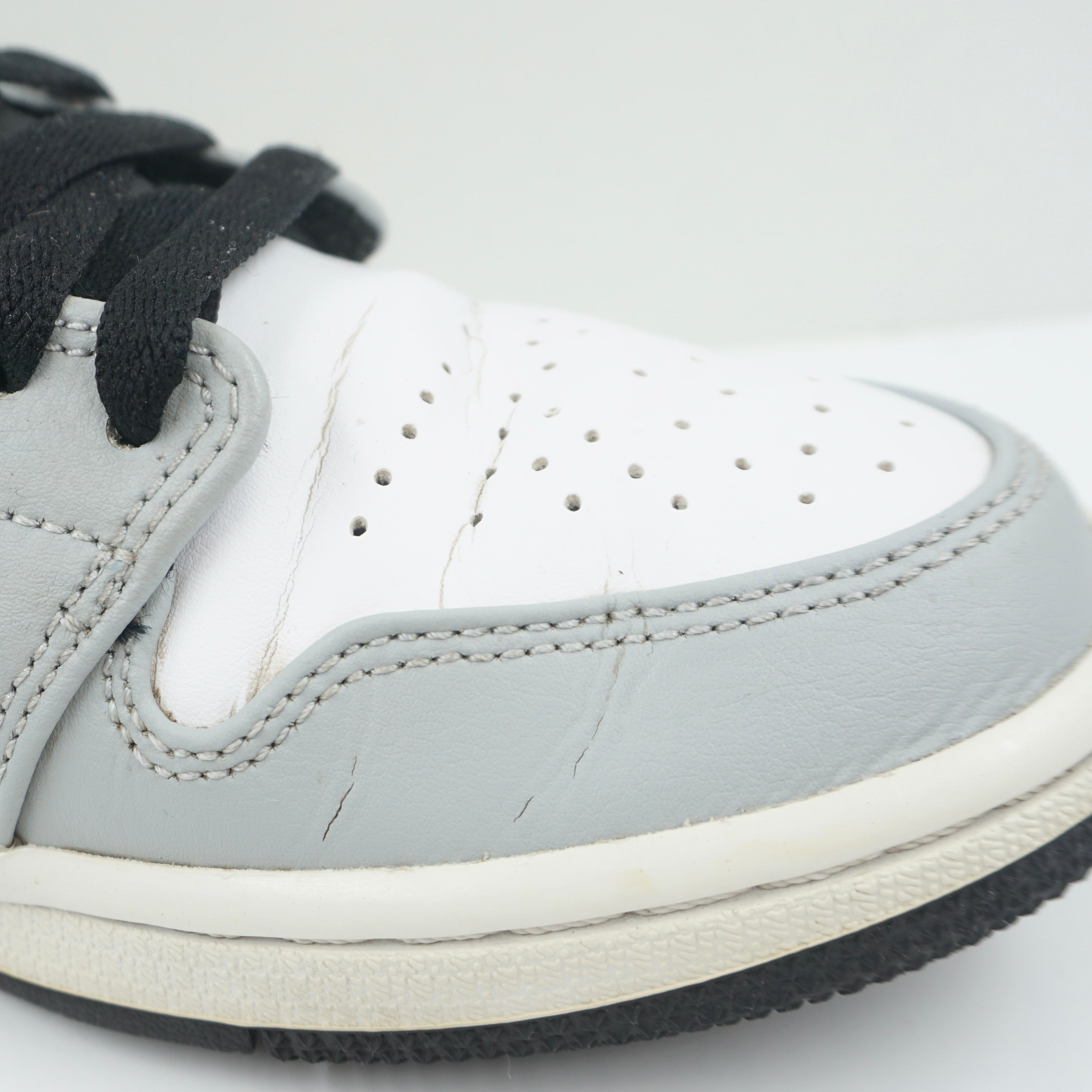 Jordan 1 Low Light Smoke Grey
