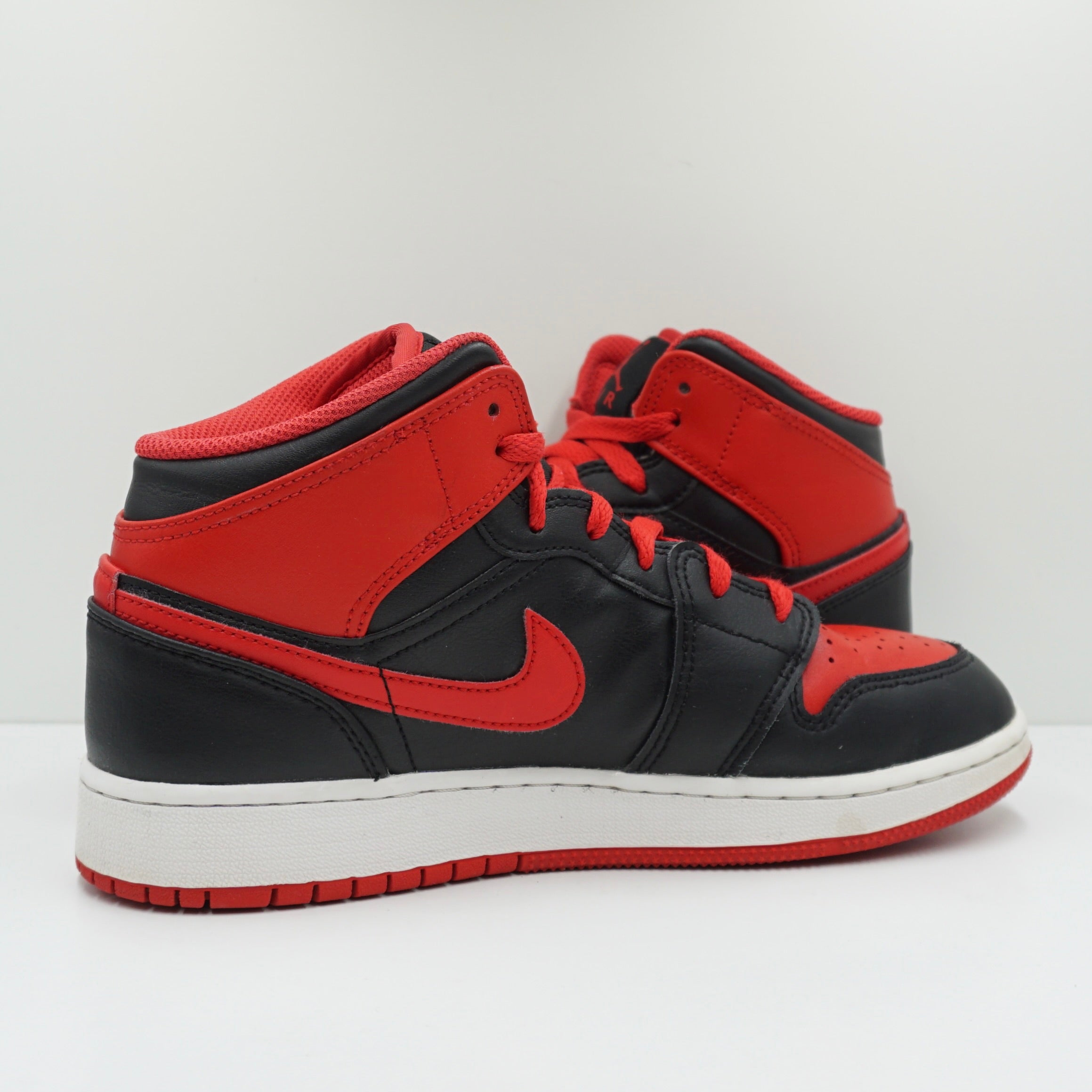 Jordan 1 Mid Alternate Bred (2022) (GS)