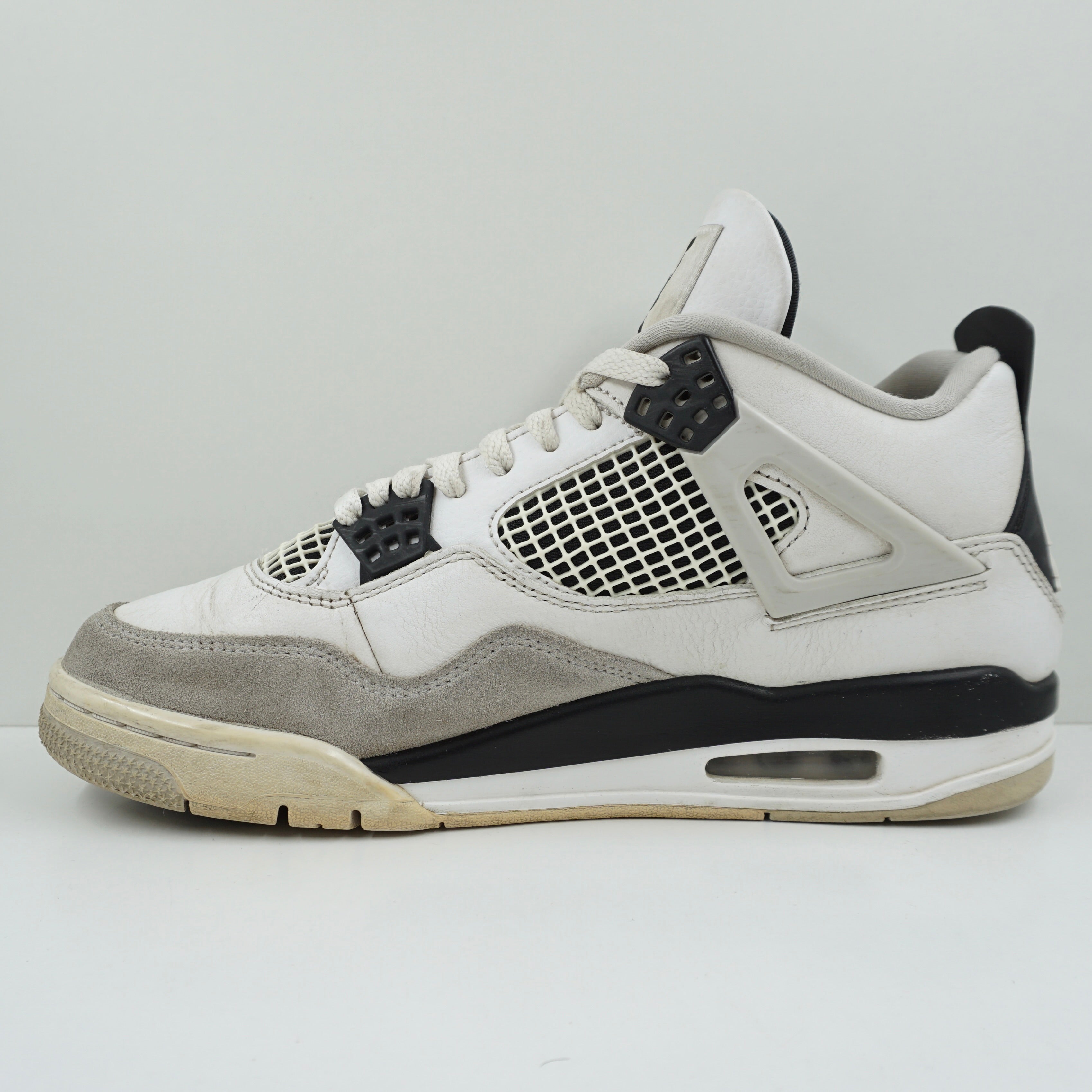 Jordan 4 Retro Military Black