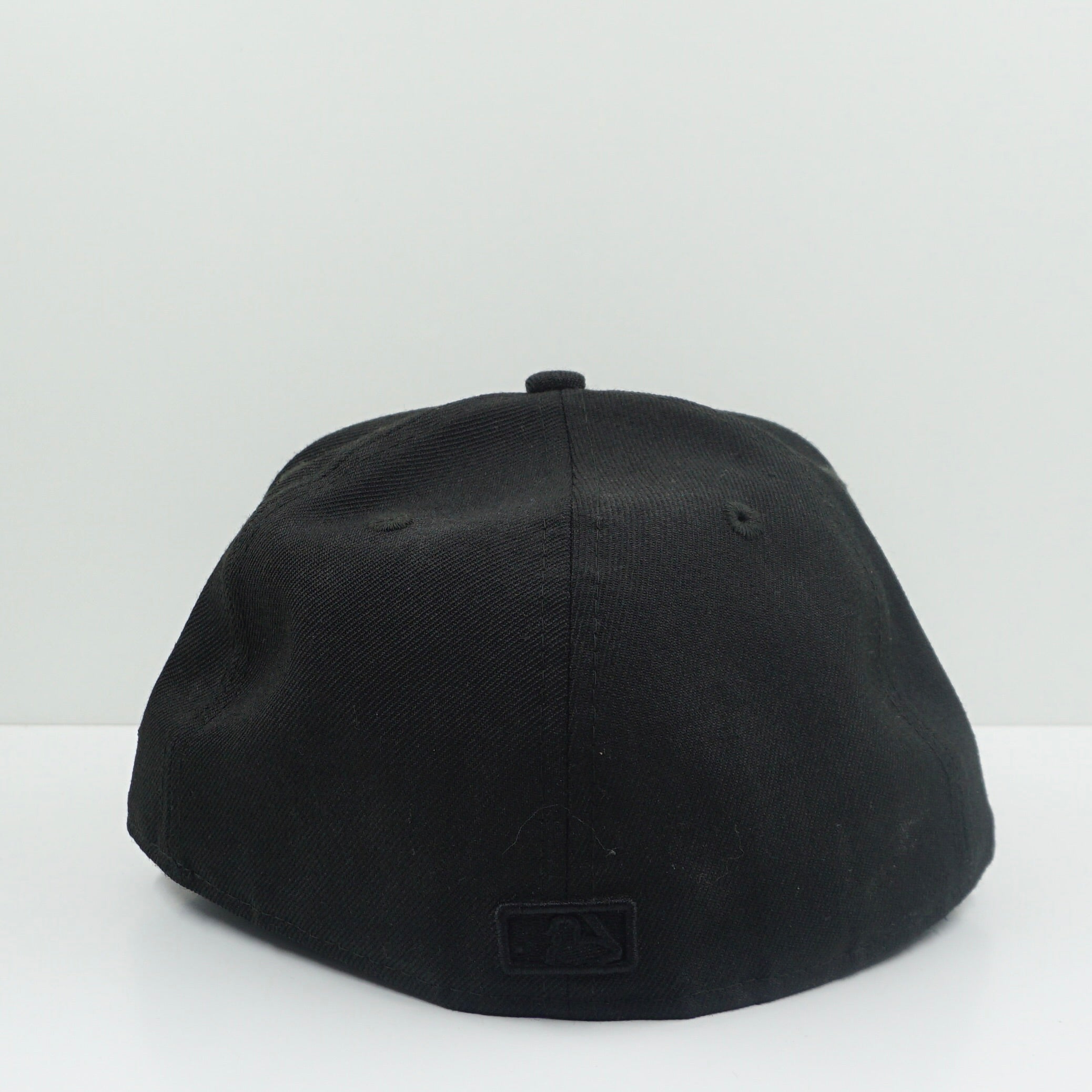 New Era Miami Marlins Black Out Fitted Cap