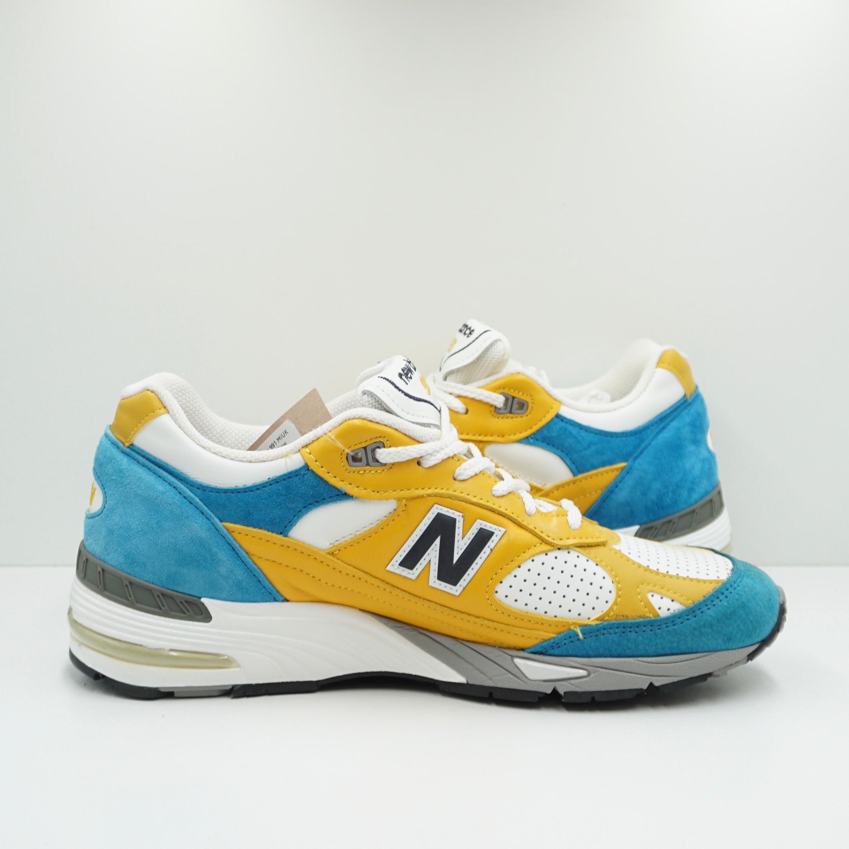 New Balance 991 MiUK Sneakersnstuff Blue Yellow