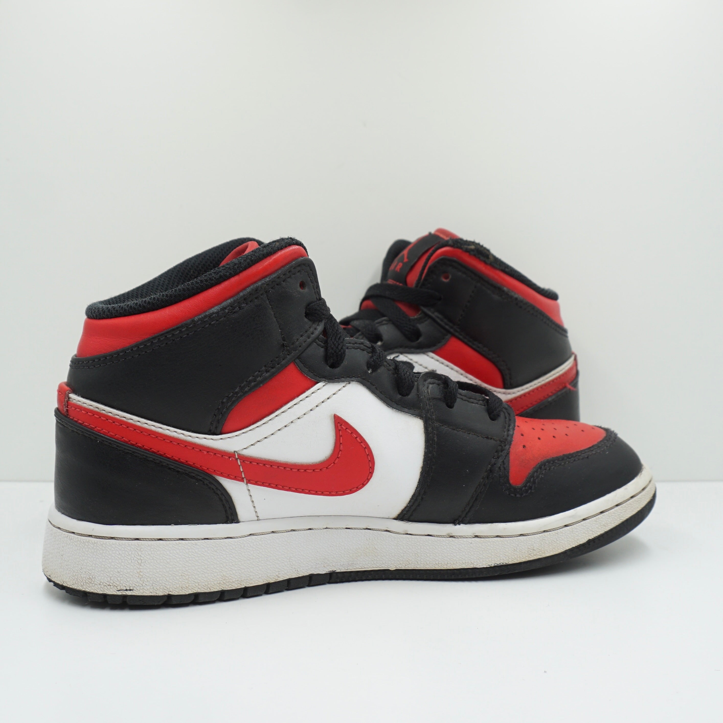 Jordan 1 Mid Black Fire Red (GS) FREE