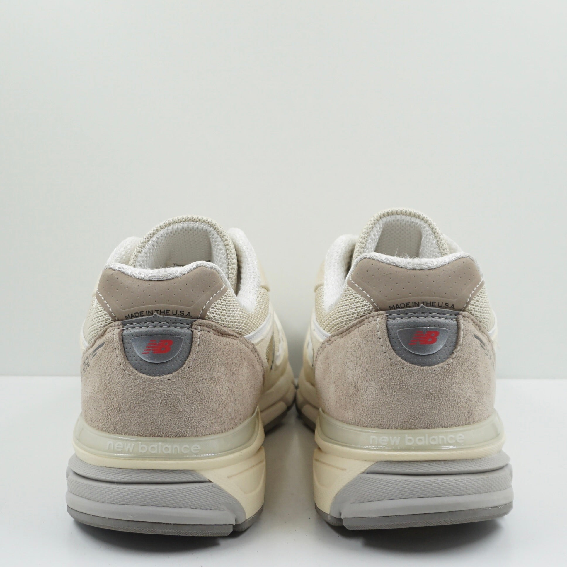 New Balance 990v4 MiUSA Limestone