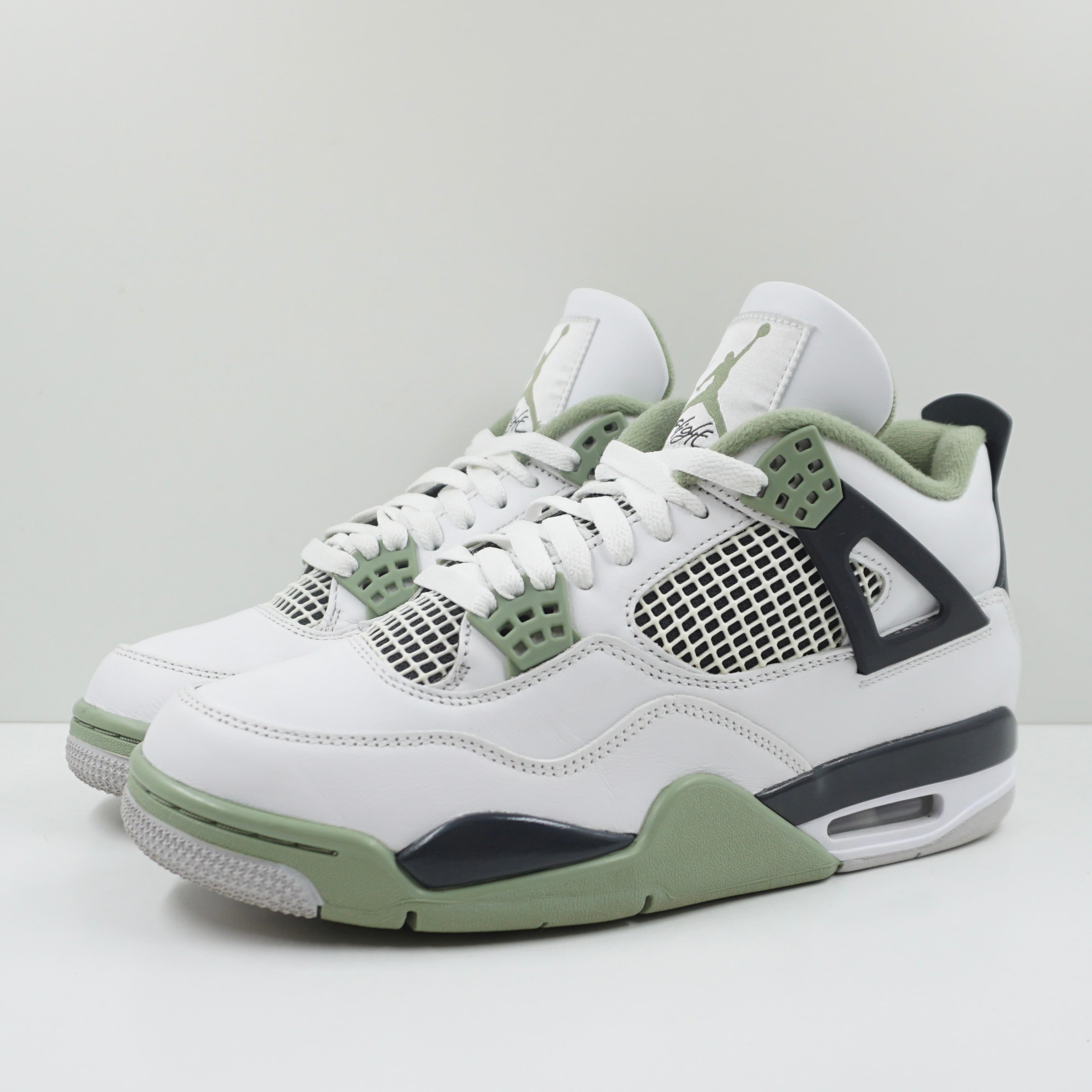 Jordan 4 Retro Seafoam (W)