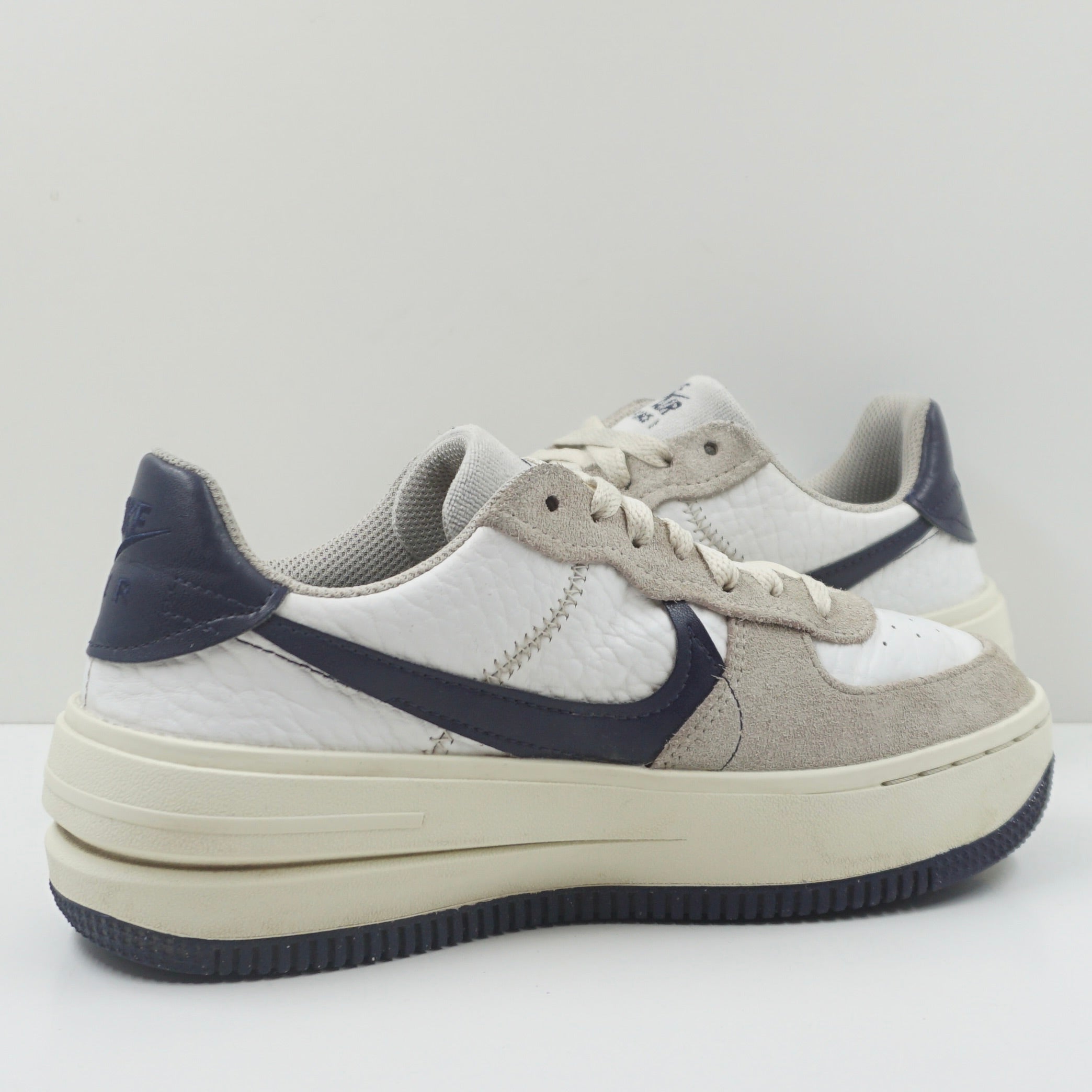 Nike Air Force 1 PLT.AF.ORM Summit White Navy (W)