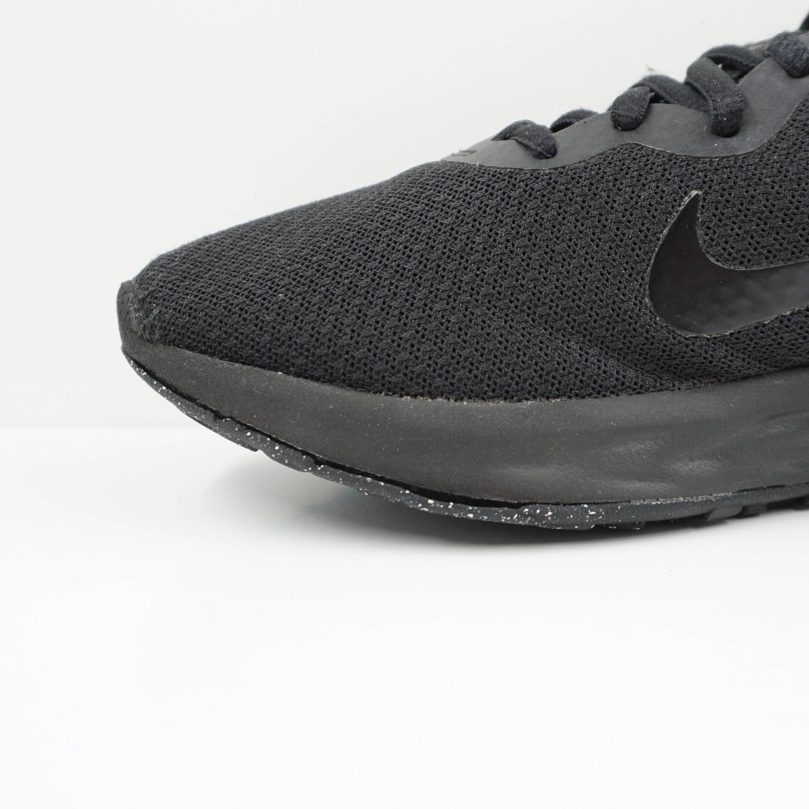 Nike Revolution 6 Next Nature Triple Black