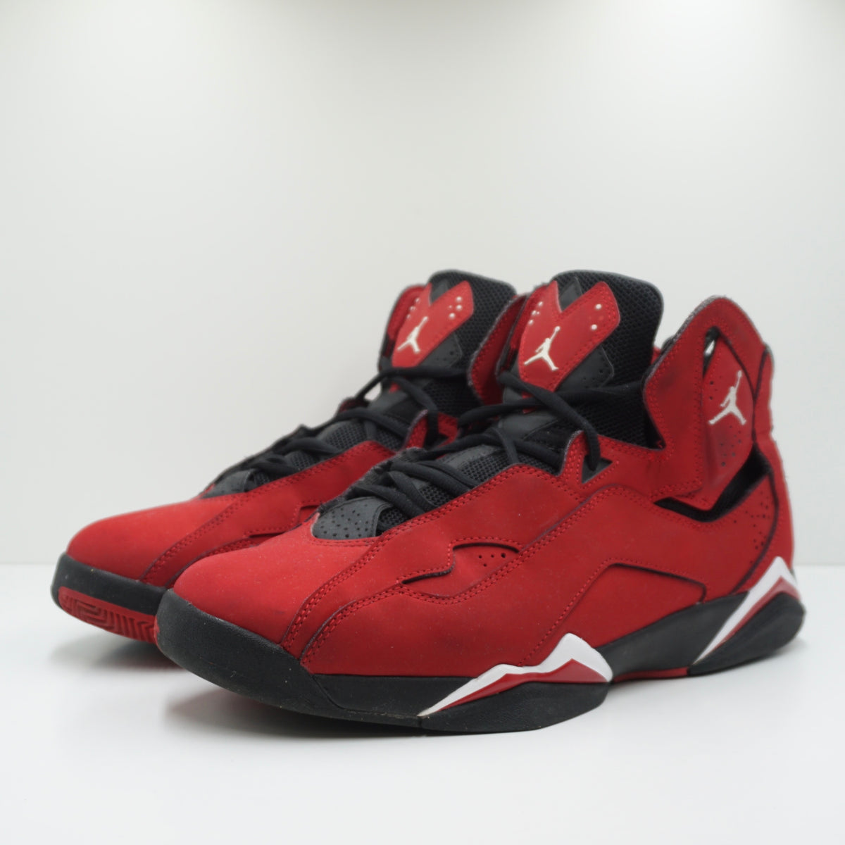 Jordan True Flight Gym Red display picture 1