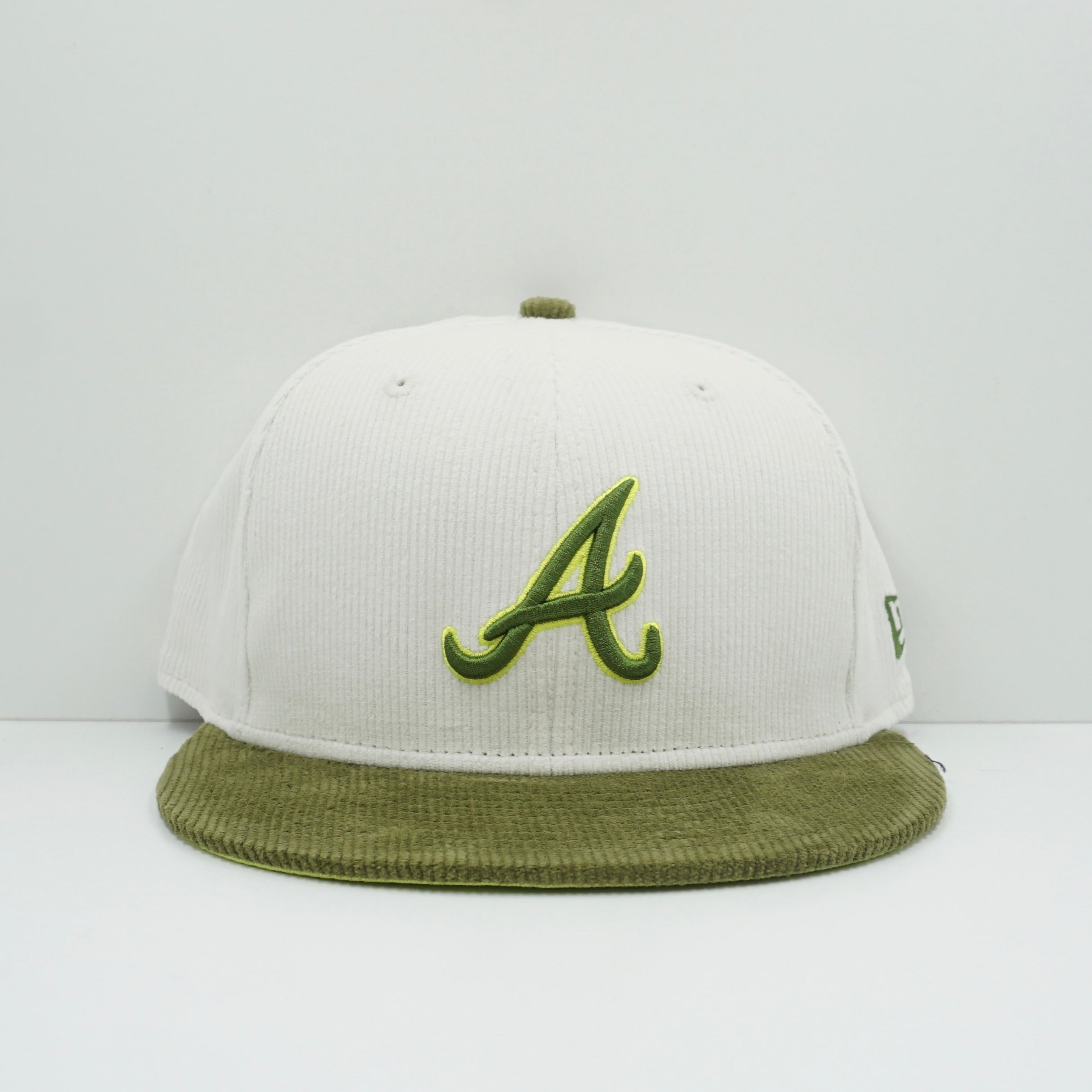 New Era Corduroy Atlanta Braves Fitted Cap