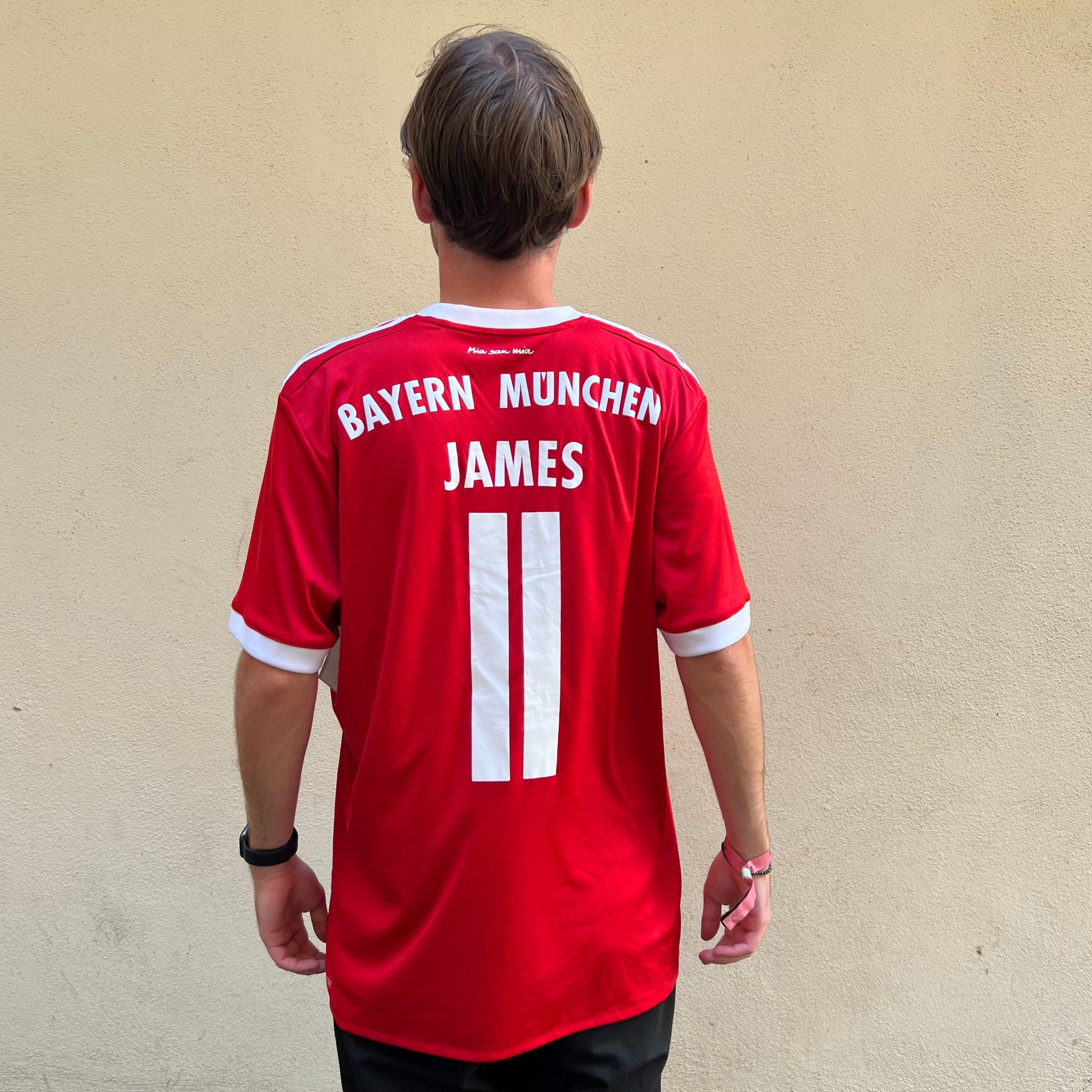 Adidas Bayern Munchen 2017/2018 #11 James Football Jersey