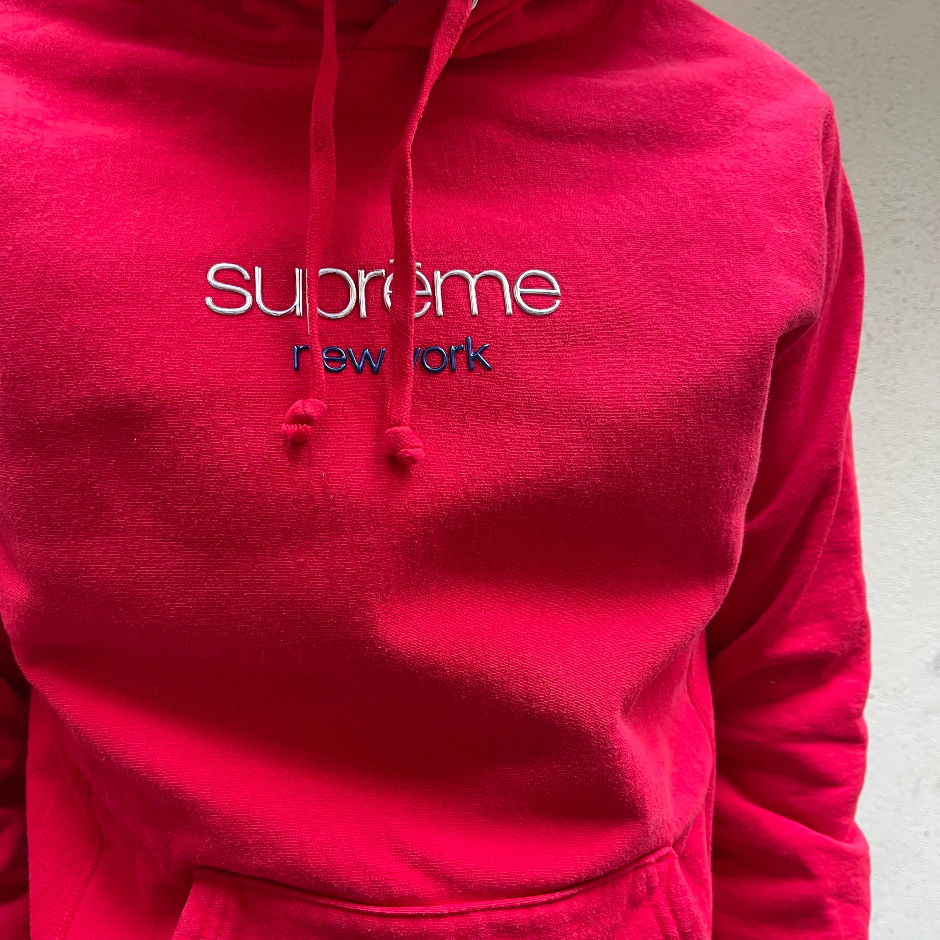 Supreme FW16 Chrome Classic Logo Red Hoodie